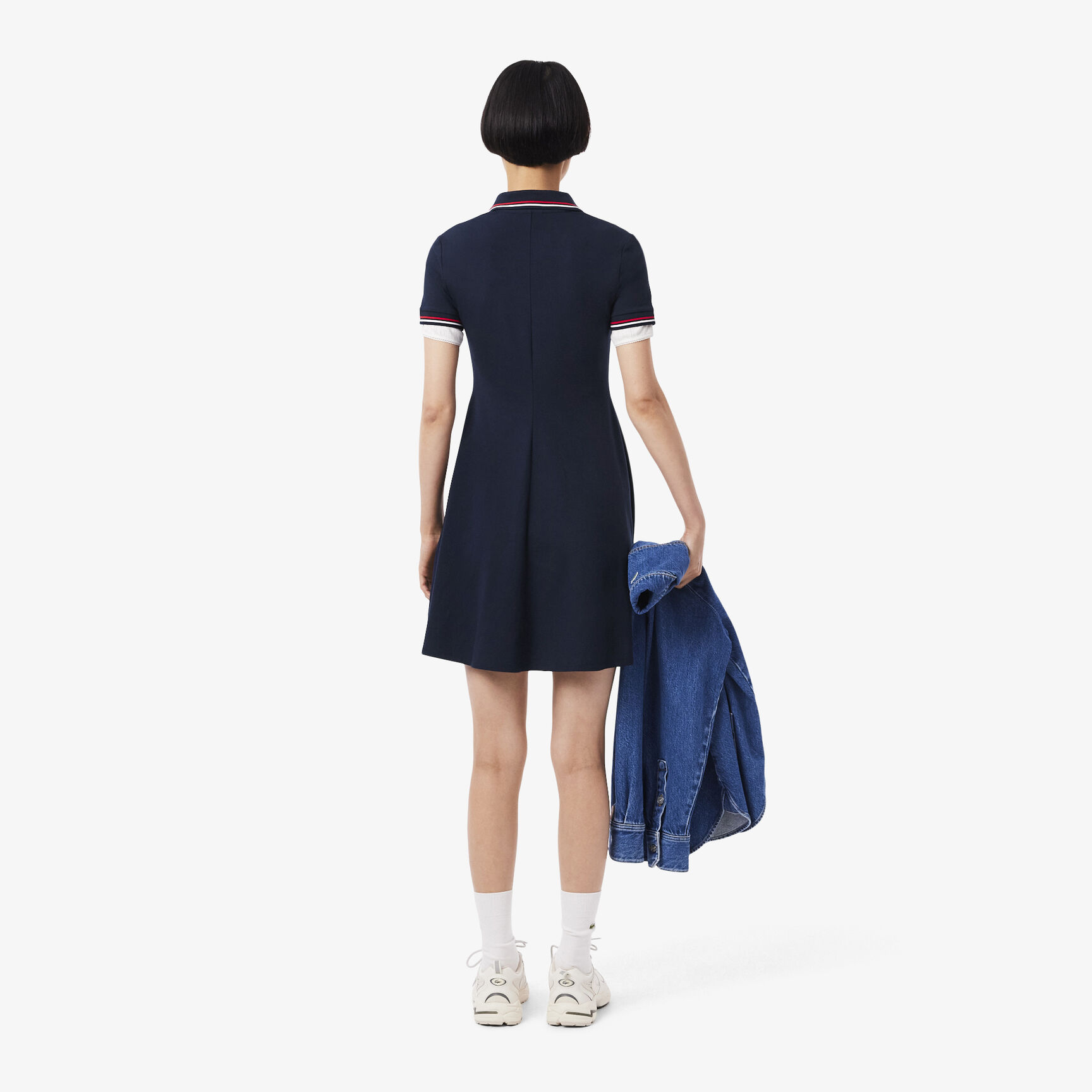 فستان سكيتر بياقة بولو مطاطية