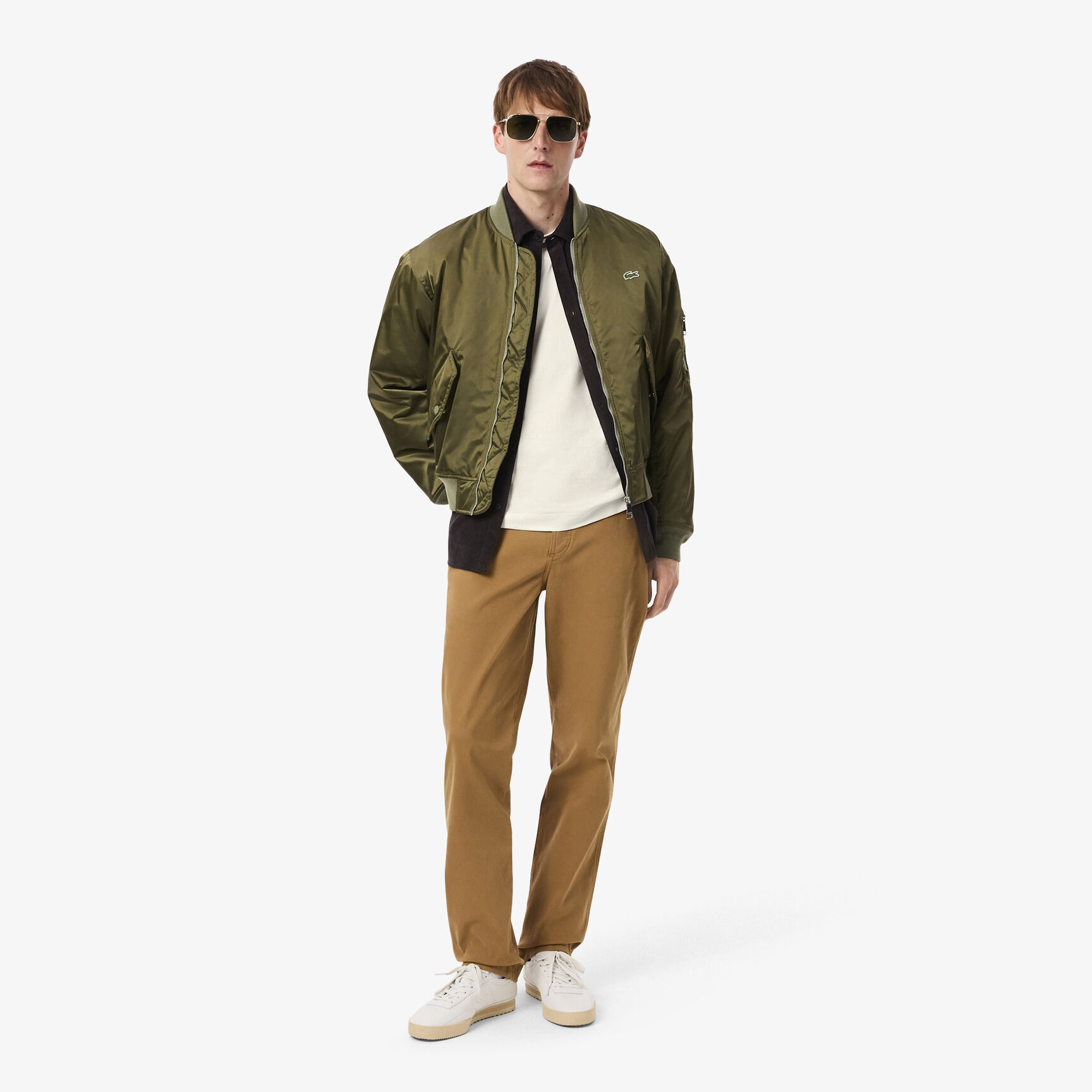 تي شيرت فرنسي الصنع مخطط الرقبة