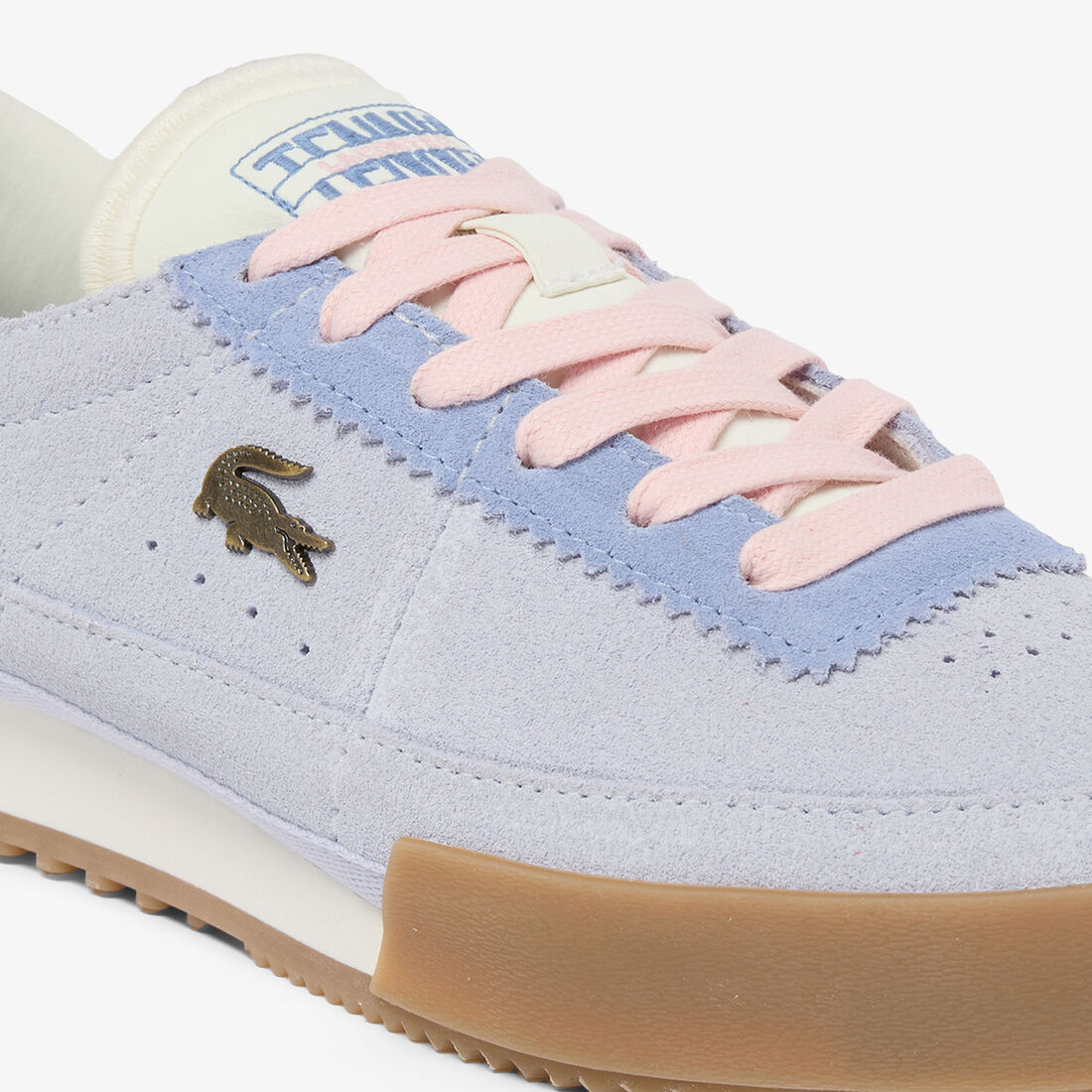 حذاء رياضي أورا نسائي من جلد الغزال حذاء رياضي أورا نسائي من جلد الغزال