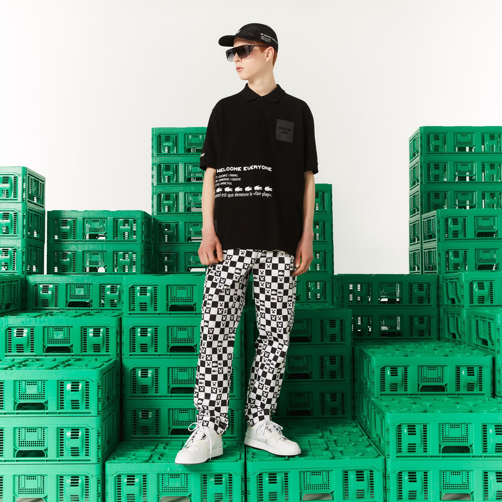تيشيرت بولو قطن عضوي بقصة فضفاضة للرجال مجموعة Lacoste L!VE x Minecraft
