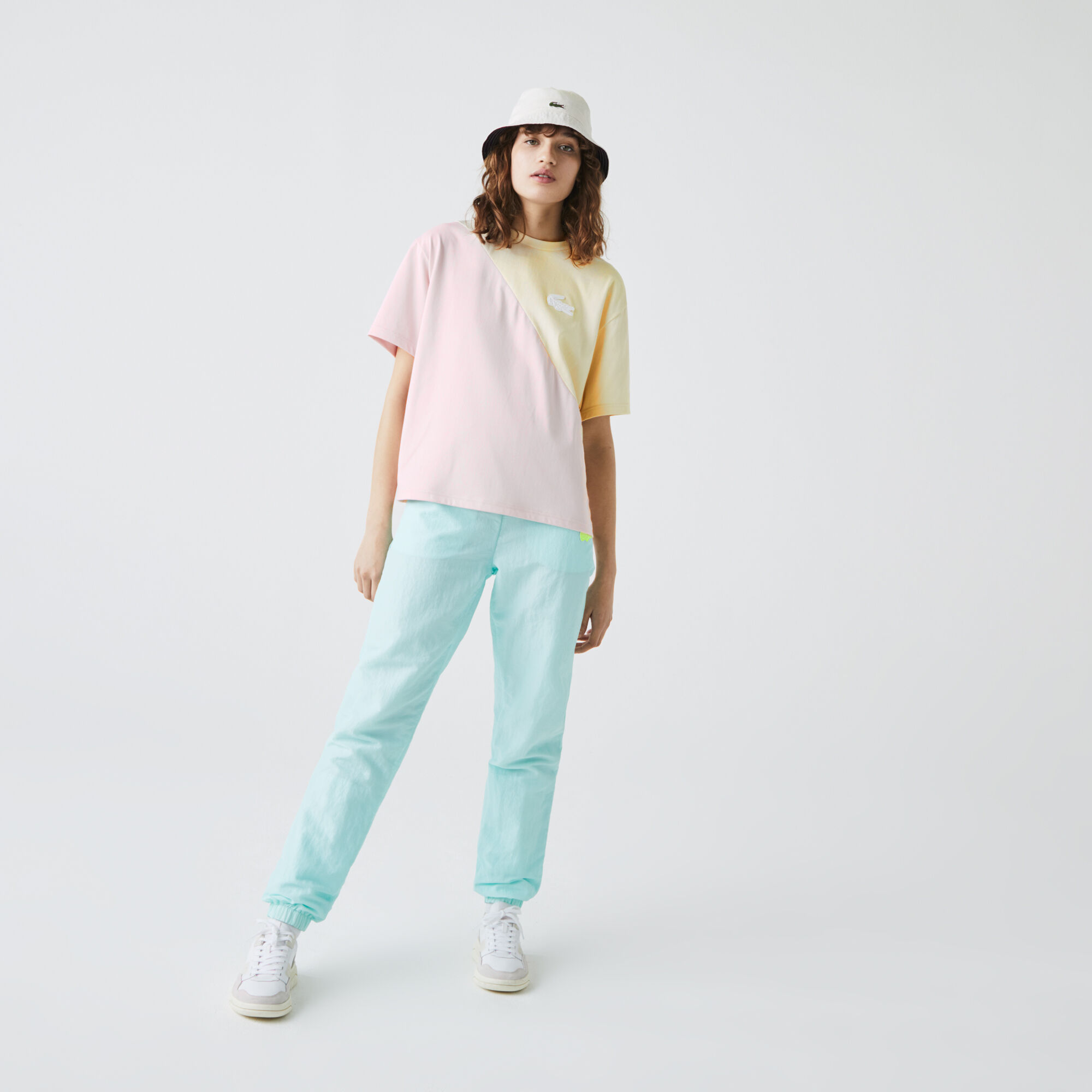 تي شيرت قطن للنساء ثنائي اللون قصة فضفاضة مجموعة Lacoste LIVE تي شيرت قطن للنساء ثنائي اللون قصة فضفاضة مجموعة Lacoste LIVE