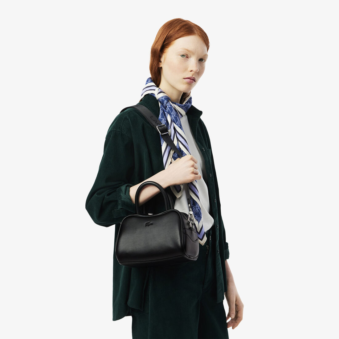 محفظة لورا الجلدية الصغيرة محفظة لورا الجلدية الصغيرة