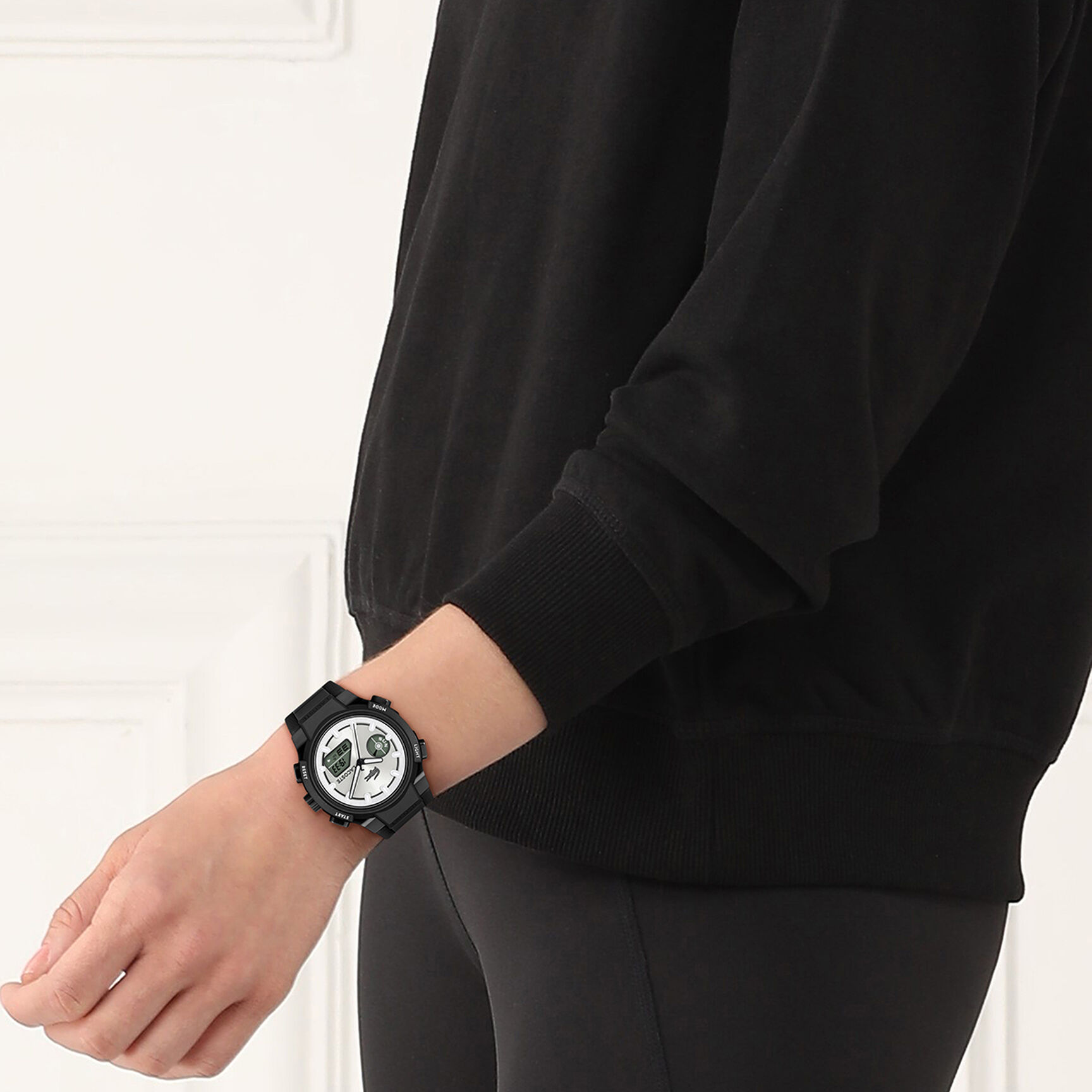 LC33 Watch