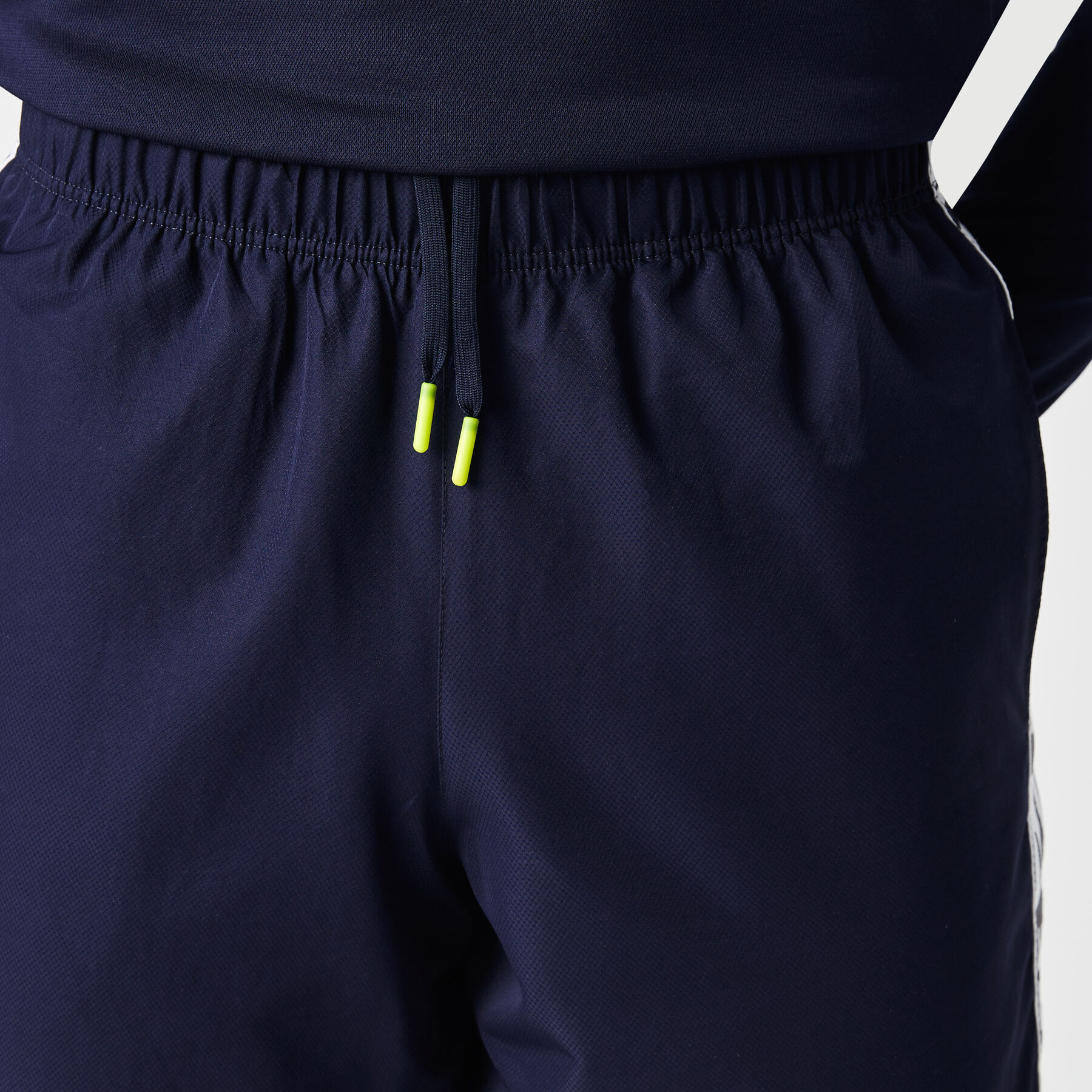 شورت تنس تفتا للرجال مجموعة Lacoste SPORT لاكوست شورت تنس تفتا للرجال مجموعة lacoste sport