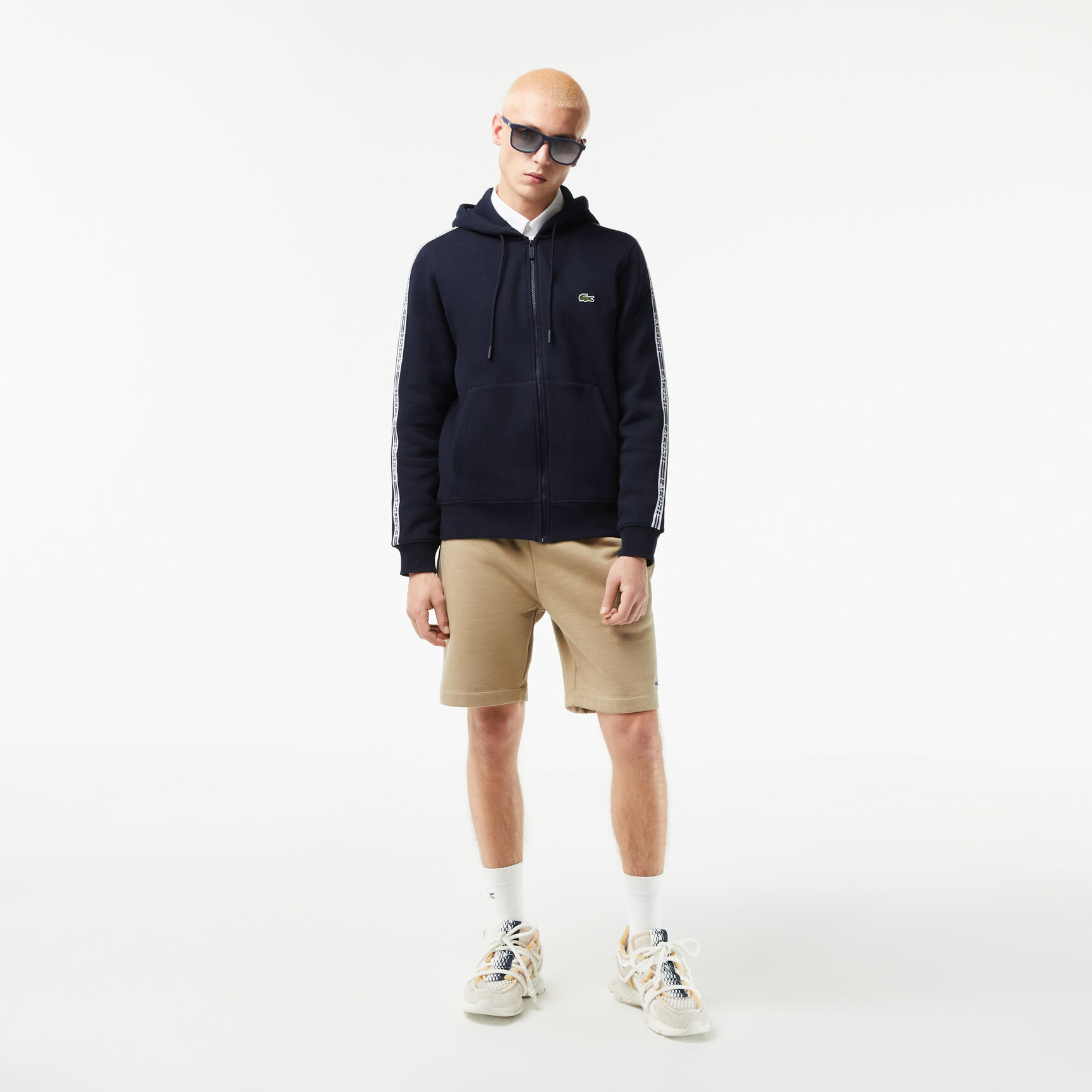 هودي بقصة كلاسيكية بسحّاب وأشرطة شعار الماركة للرجال