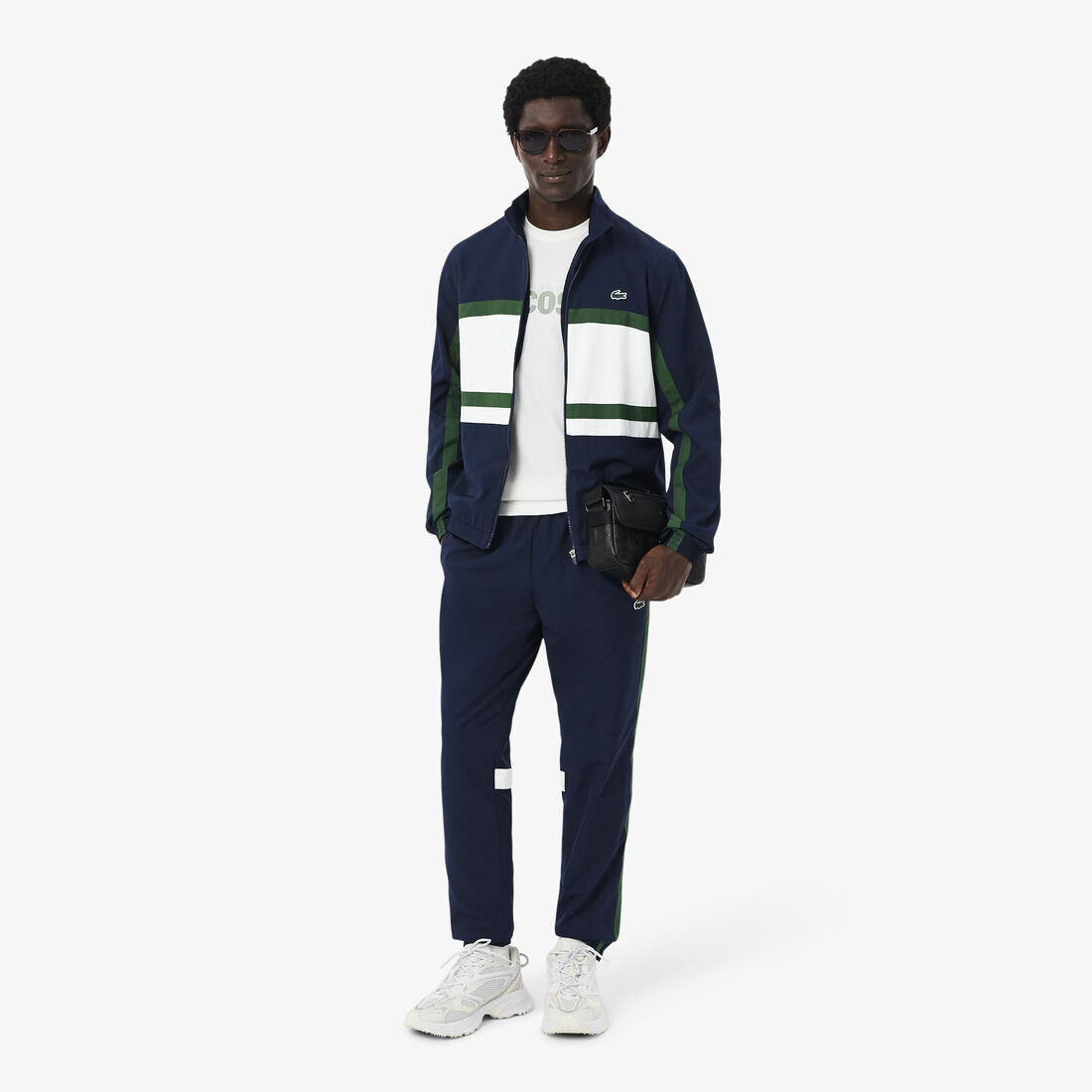 طقم رياضي مطبوع طقم رياضي مطبوع