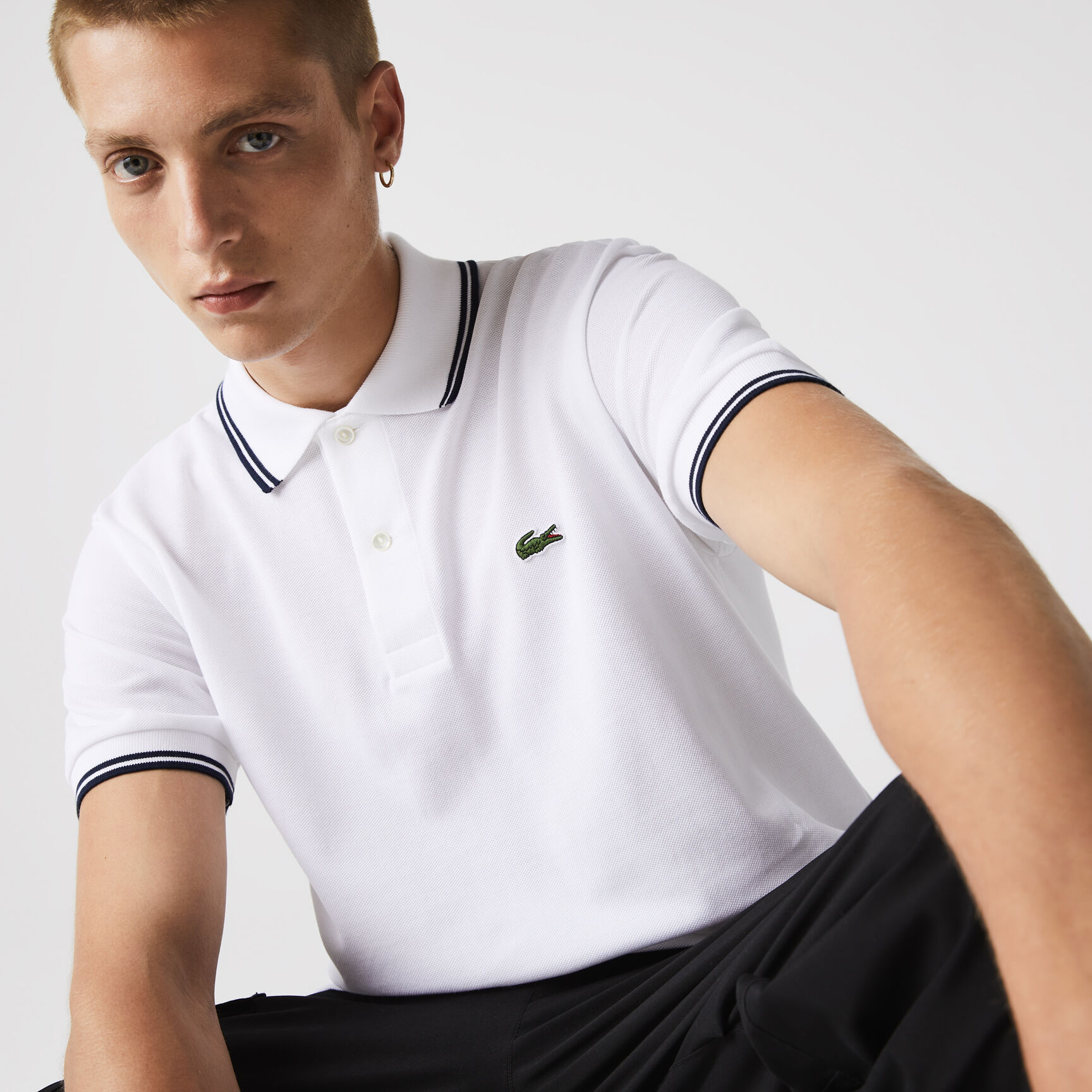 تيشيرت بولو لاكوست قطن بيكيه بخطوط وقصة كلاسيكية للرجال