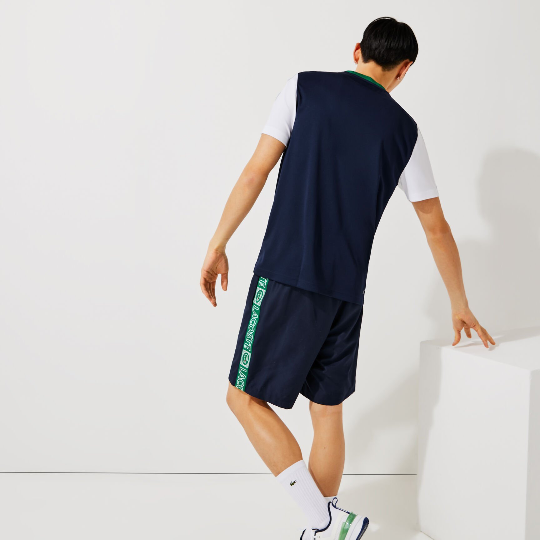 تيشيرت بيكيه بأشرطة شعار الماركة للرجال مجموعة Lacoste SPORT تيشيرت بيكيه بأشرطة شعار الماركة للرجال مجموعة Lacoste SPORT