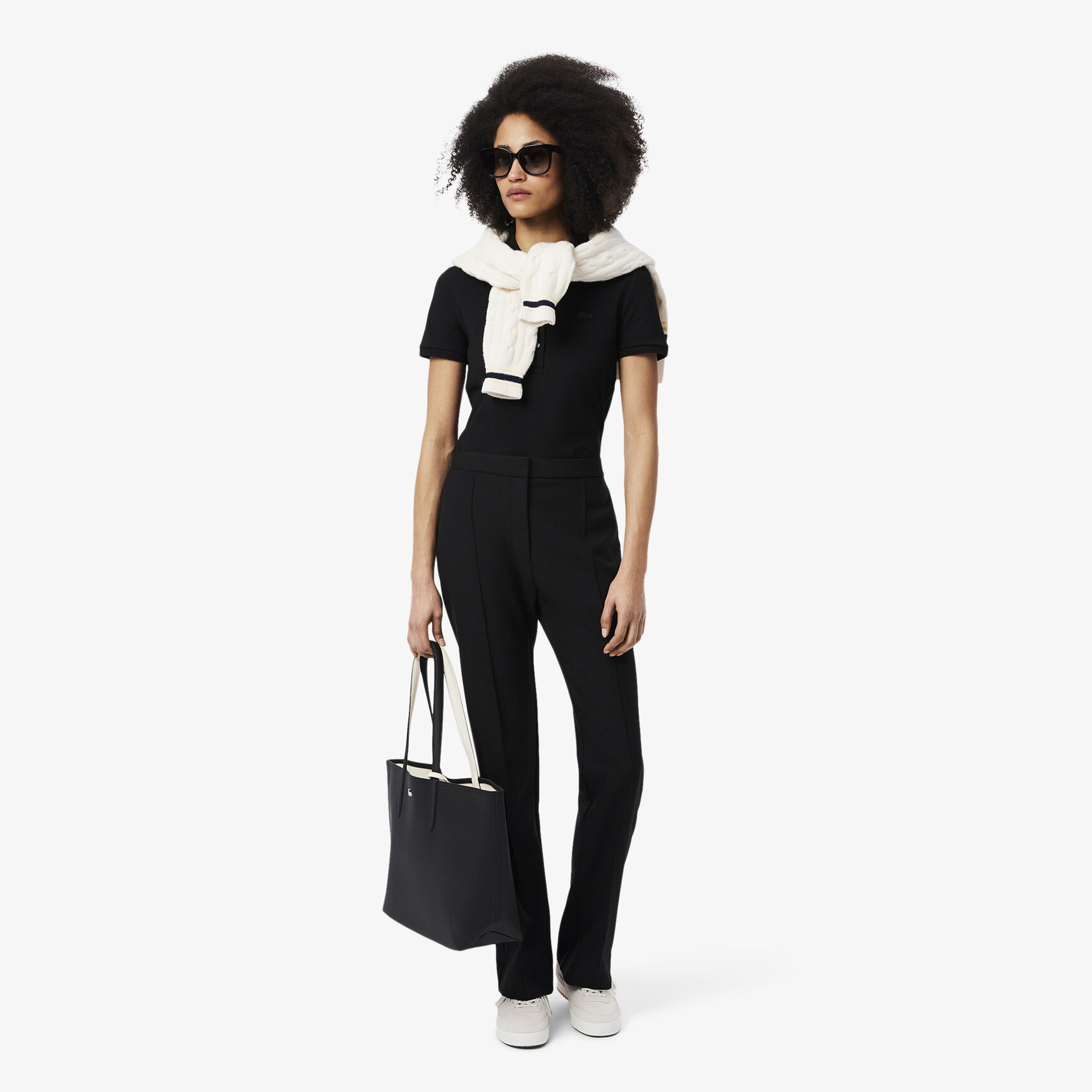 تيشيرت بولو L.12.D بقصة ضيقة من قماش بيتي بيكيه المطاطي تيشيرت بولو L.12.D بقصة ضيقة من قماش بيتي بيكيه المطاطي