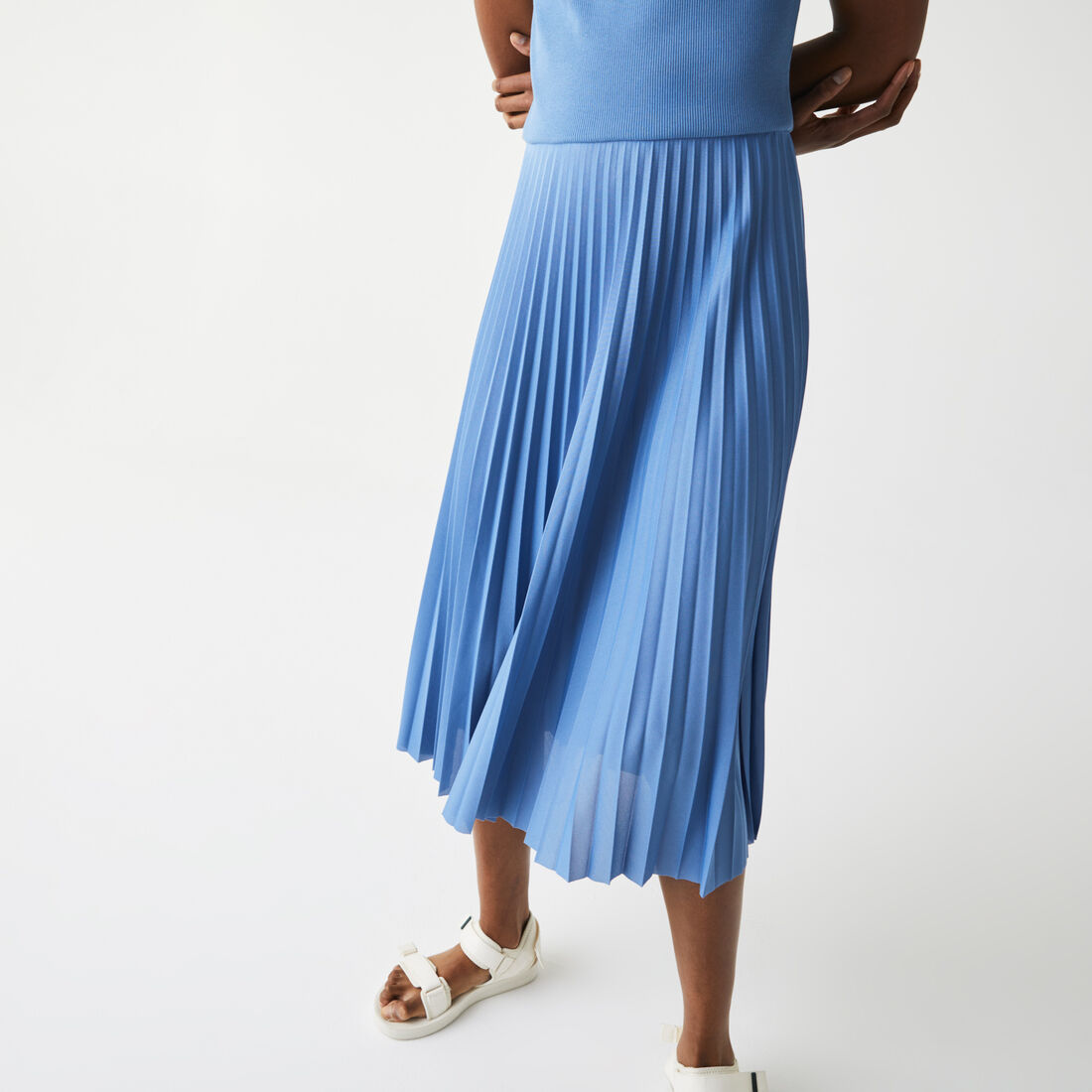 Women’s Mid-Length Textured Pleated Dress Women’s Mid-Length Textured Pleated Dress