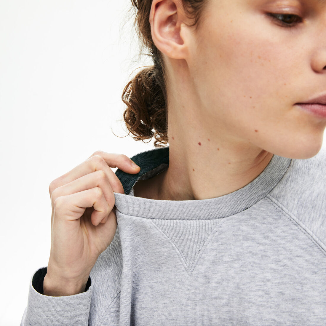 Women’s Classic Crew Neck Fleece Sweatshirt Women’s Classic Crew Neck Fleece Sweatshirt