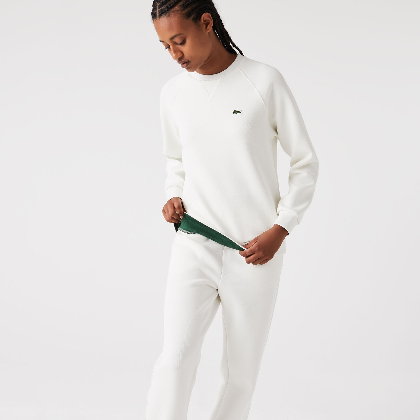 سويت شيرت من مزيج قطن بفتحة رقبة مستديرة للنساء سويت شيرت من مزيج قطن بفتحة رقبة مستديرة للنساء