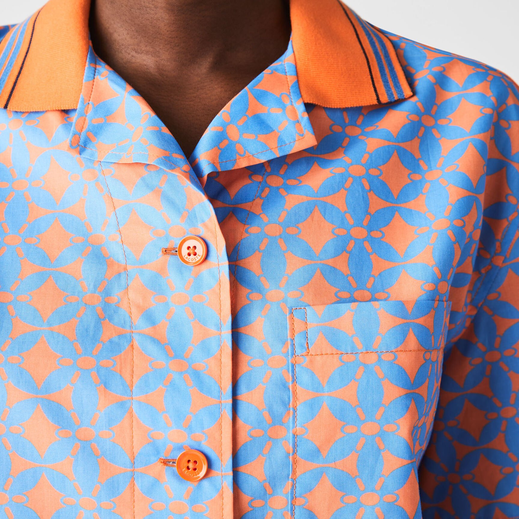 قميص قطن بوبلين مطبوع للنساء قميص قطن بوبلين مطبوع للنساء