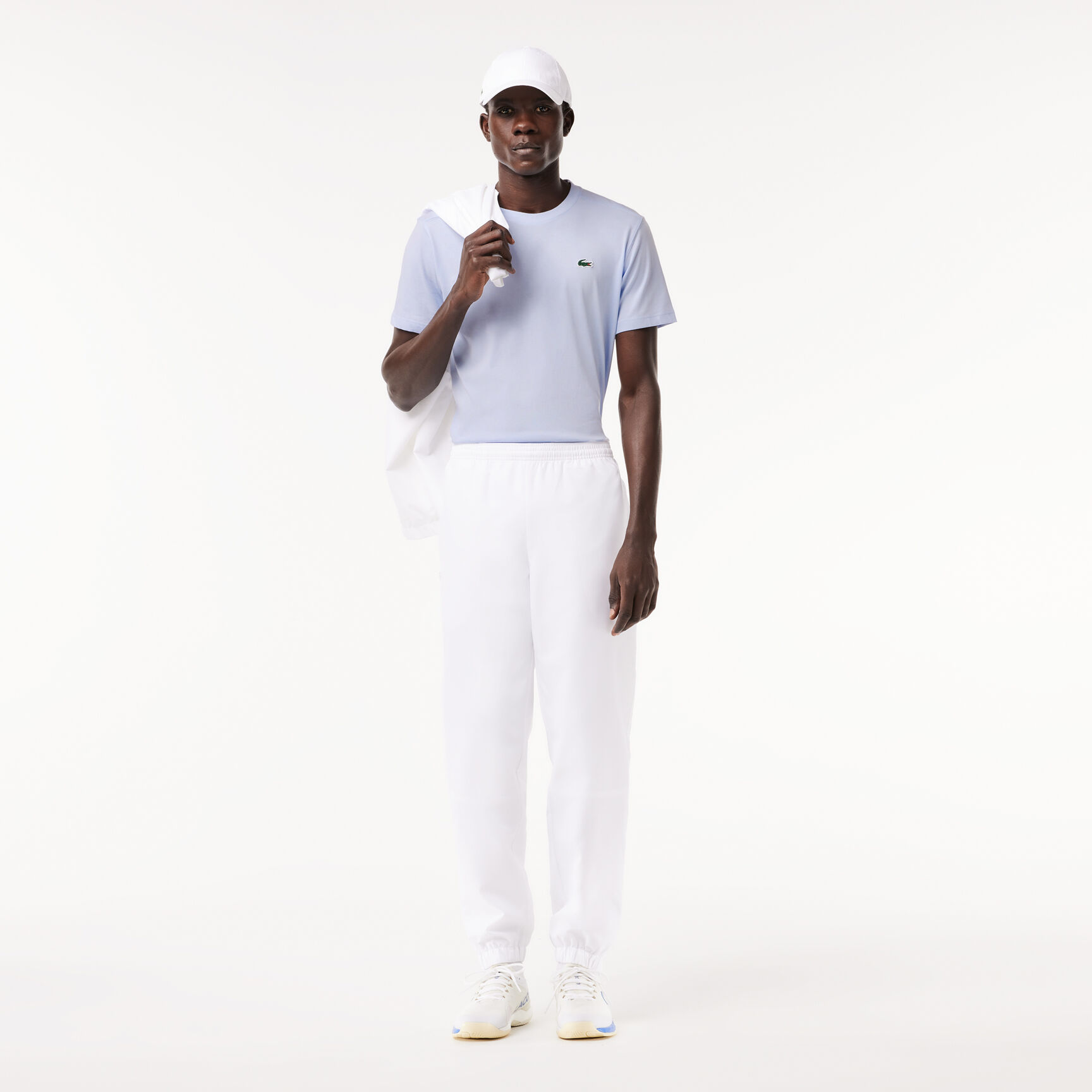 تي شيرت رياضي من القطن فائق الجفاف تي شيرت رياضي من القطن فائق الجفاف