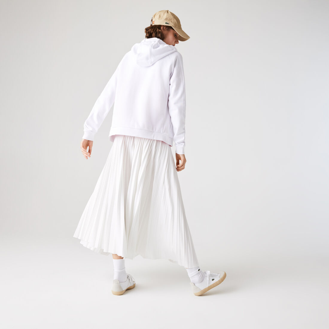 سويت شيرت للتنس من الصوف بسحاب وغطاء رأس مجموعة Lacoste SPORT للنساء سويت شيرت للتنس من الصوف بسحاب وغطاء رأس مجموعة Lacoste SPORT للنساء