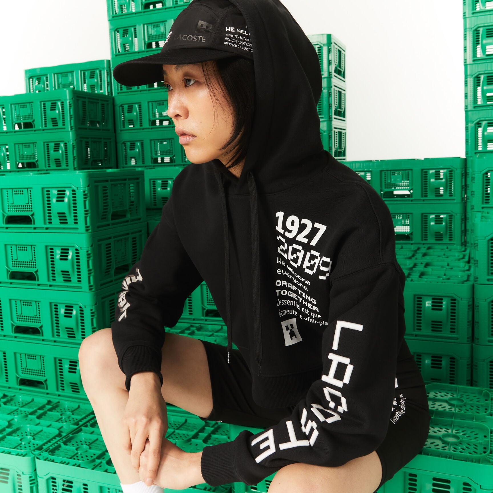 هودي صوف بقصة فضفاضة للنساء مجموعة Lacoste L!VE × Minecraft هودي صوف بقصة فضفاضة للنساء مجموعة Lacoste L!VE × Minecraft