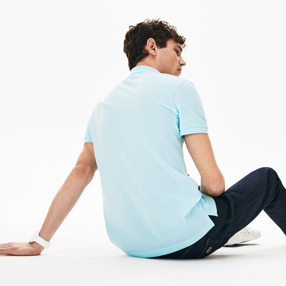 قميص بولو بيكيه بقصة ضيقة L.12.12 قميص بولو بيكيه بقصة ضيقة L.12.12