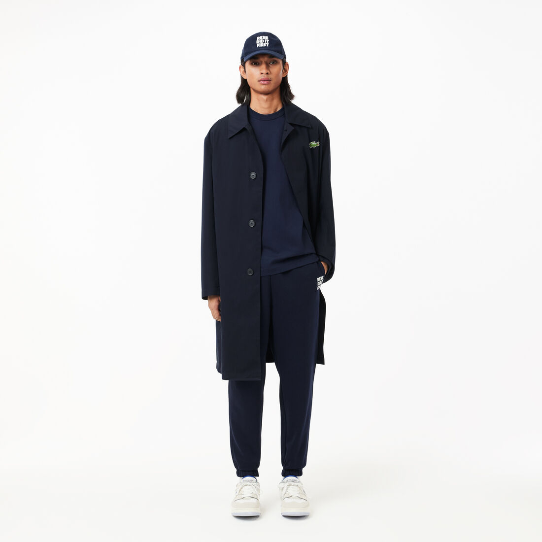 تيشيرت من قطن بيكيه بشعار خلفي تيشيرت من قطن بيكيه بشعار خلفي