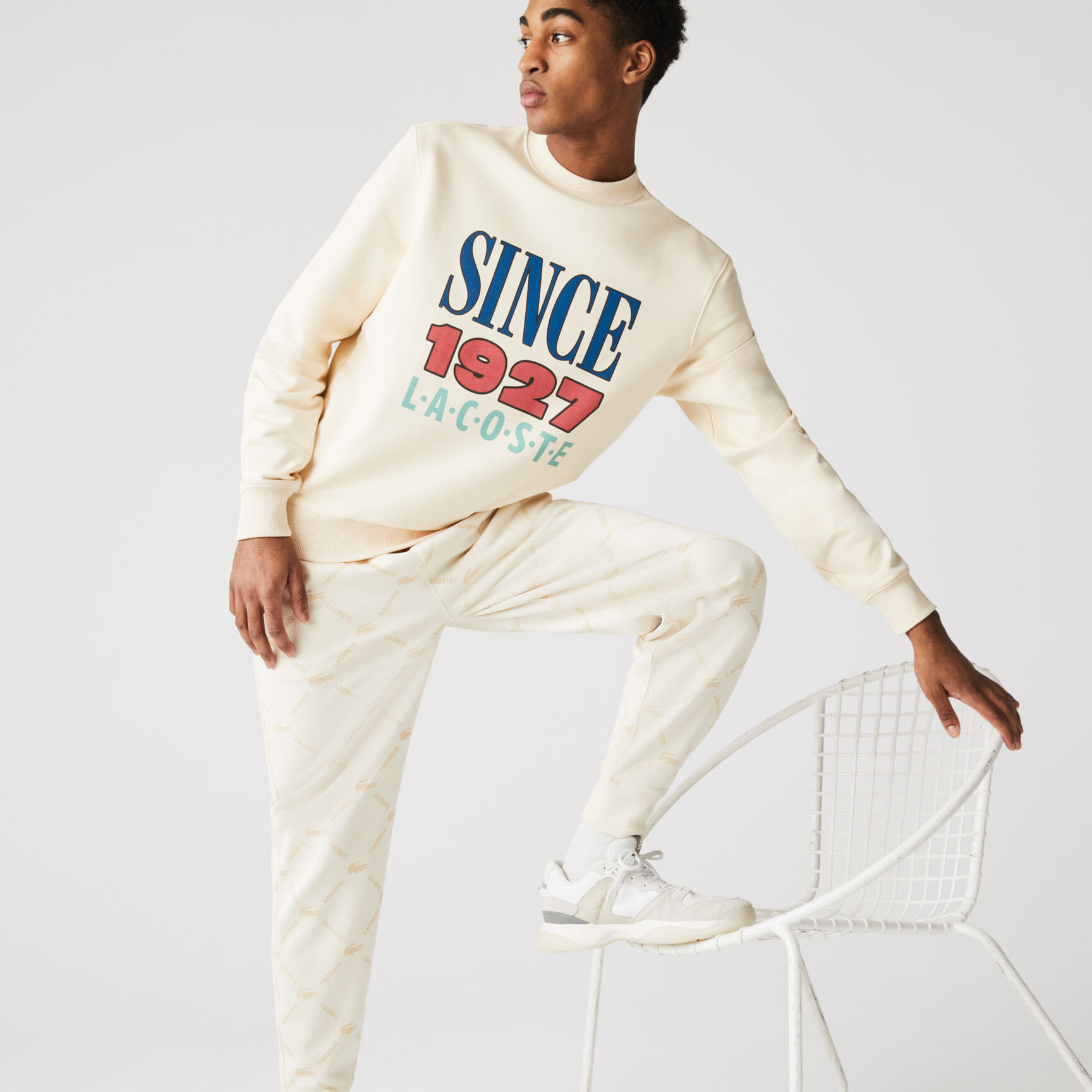 سويت شيرت الصوف القطني للجنسين مجموعة Lacoste LIVE وتفاصيل مطبوعة