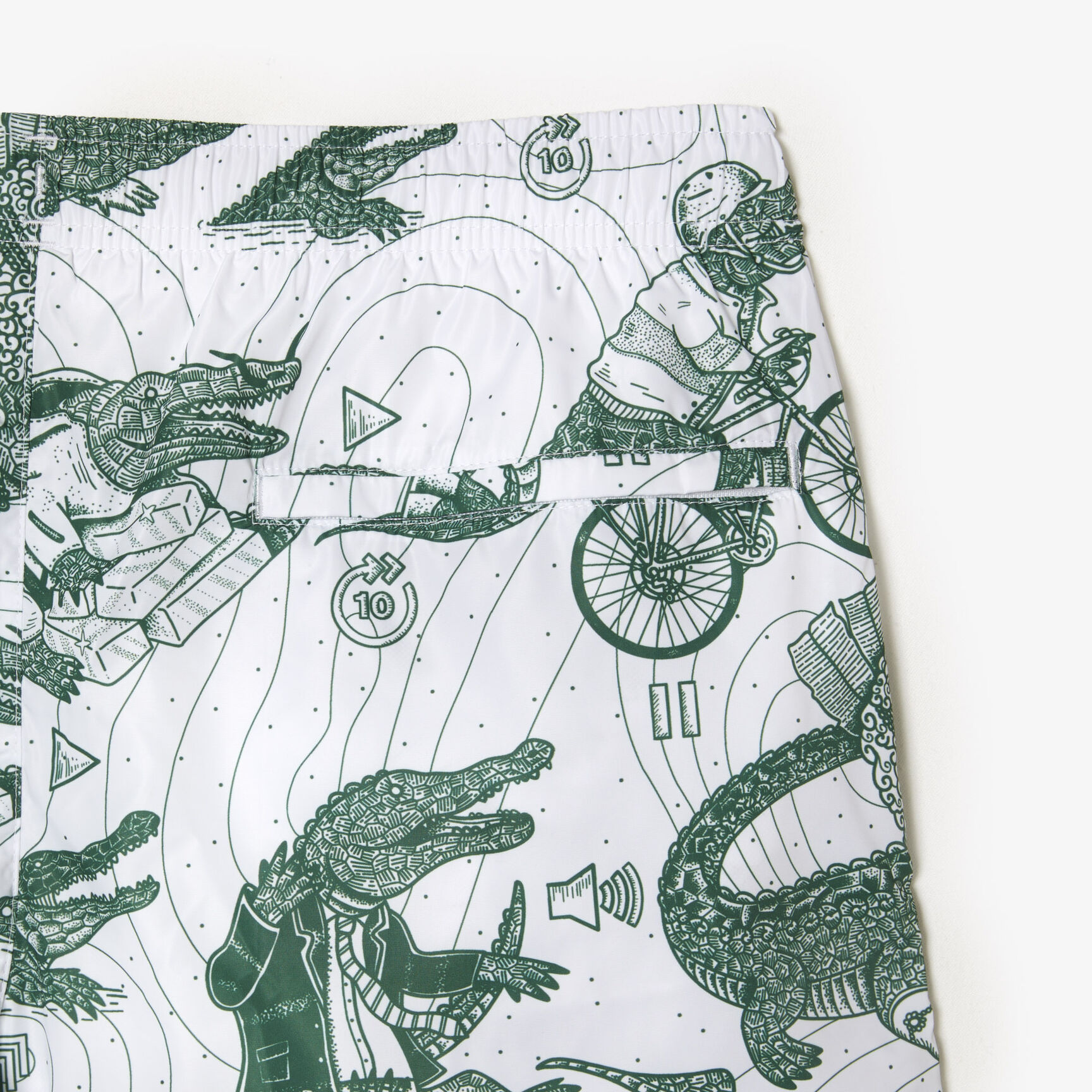 شورت سباحة مطبوع للرجال مجموعة Lacoste x Netflix