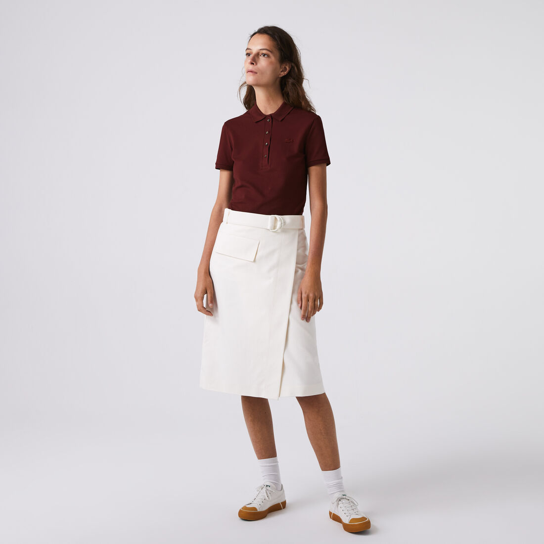 تيشيرت بولو L.12.D بقصة ضيقة من قماش بيتي بيكيه المطاطي تيشيرت بولو L.12.D بقصة ضيقة من قماش بيتي بيكيه المطاطي