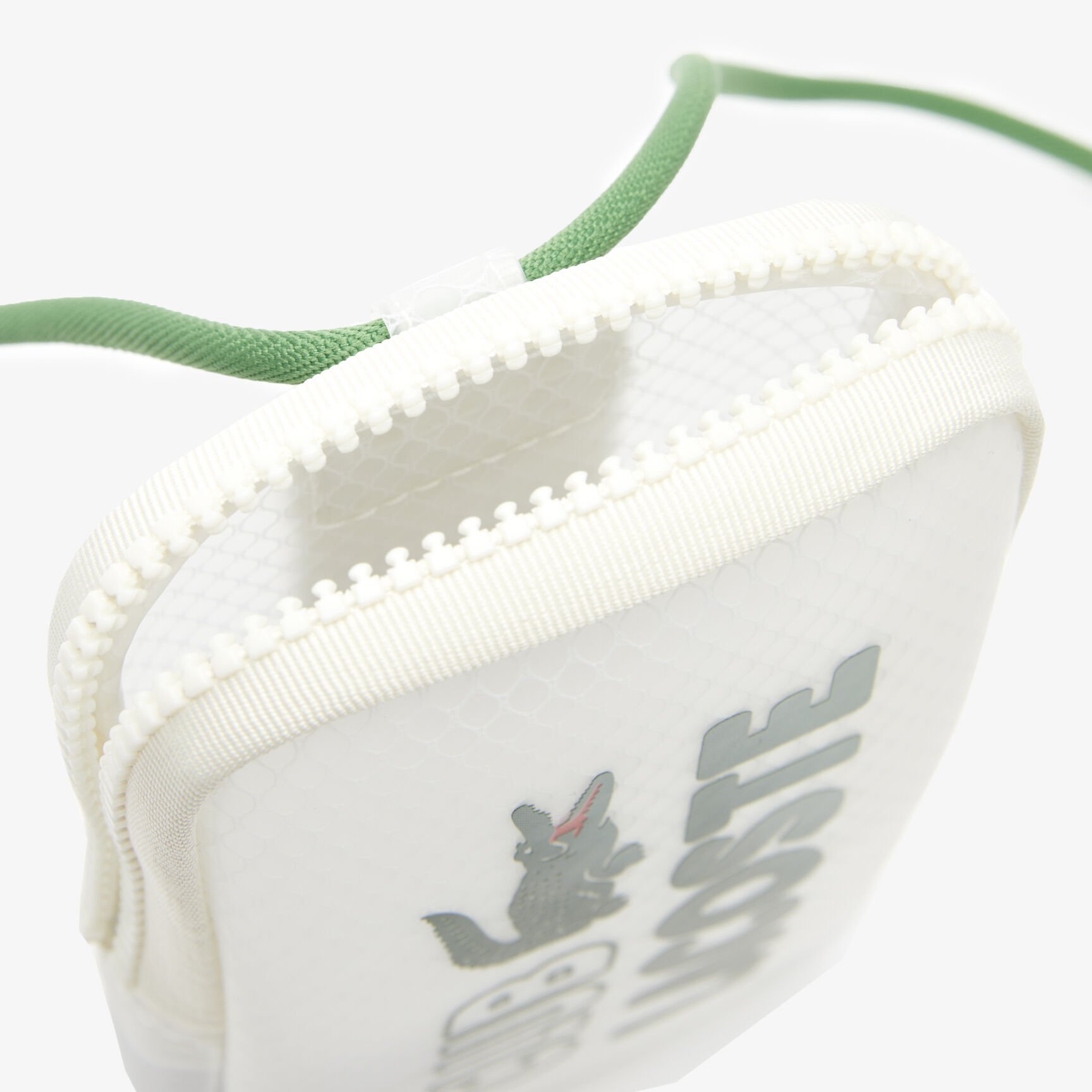 حافظة هاتف لاكوست شفافة للجنسين حافظة هاتف لاكوست شفافة للجنسين