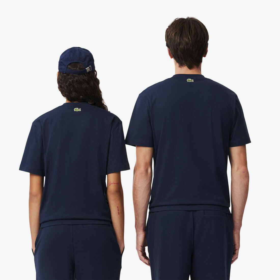 تي شيرت قطني بطبعة مميزة تي شيرت قطني بطبعة مميزة