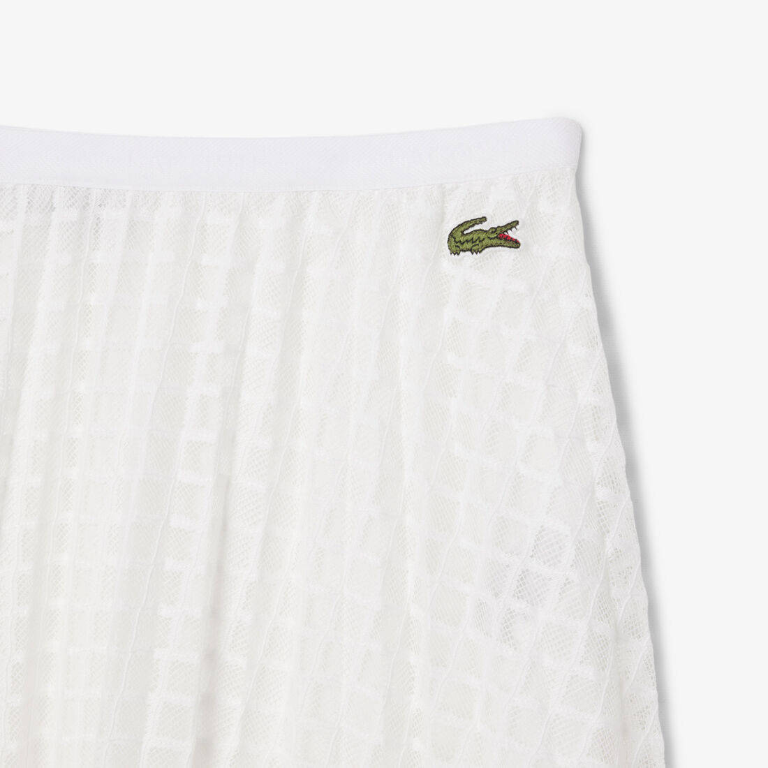 تنورة من الدانتيل مطوية تنورة من الدانتيل مطوية