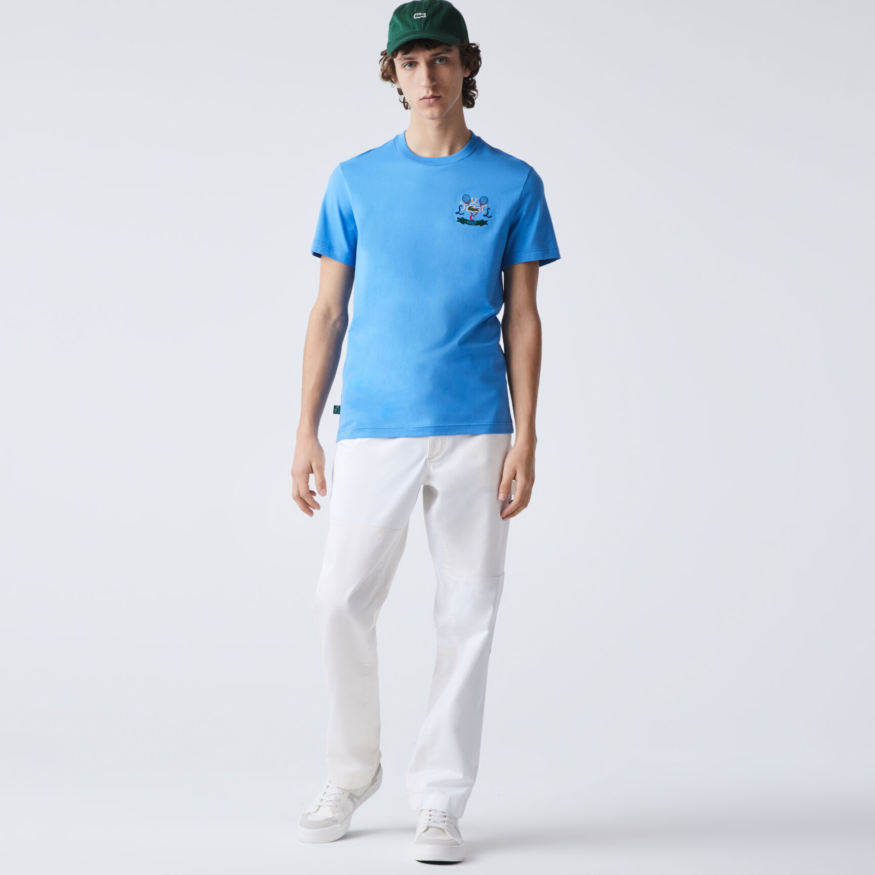 تيشيرت قطن بفتحة رقبة مستديرة وتطريز مضارب تنس للرجال