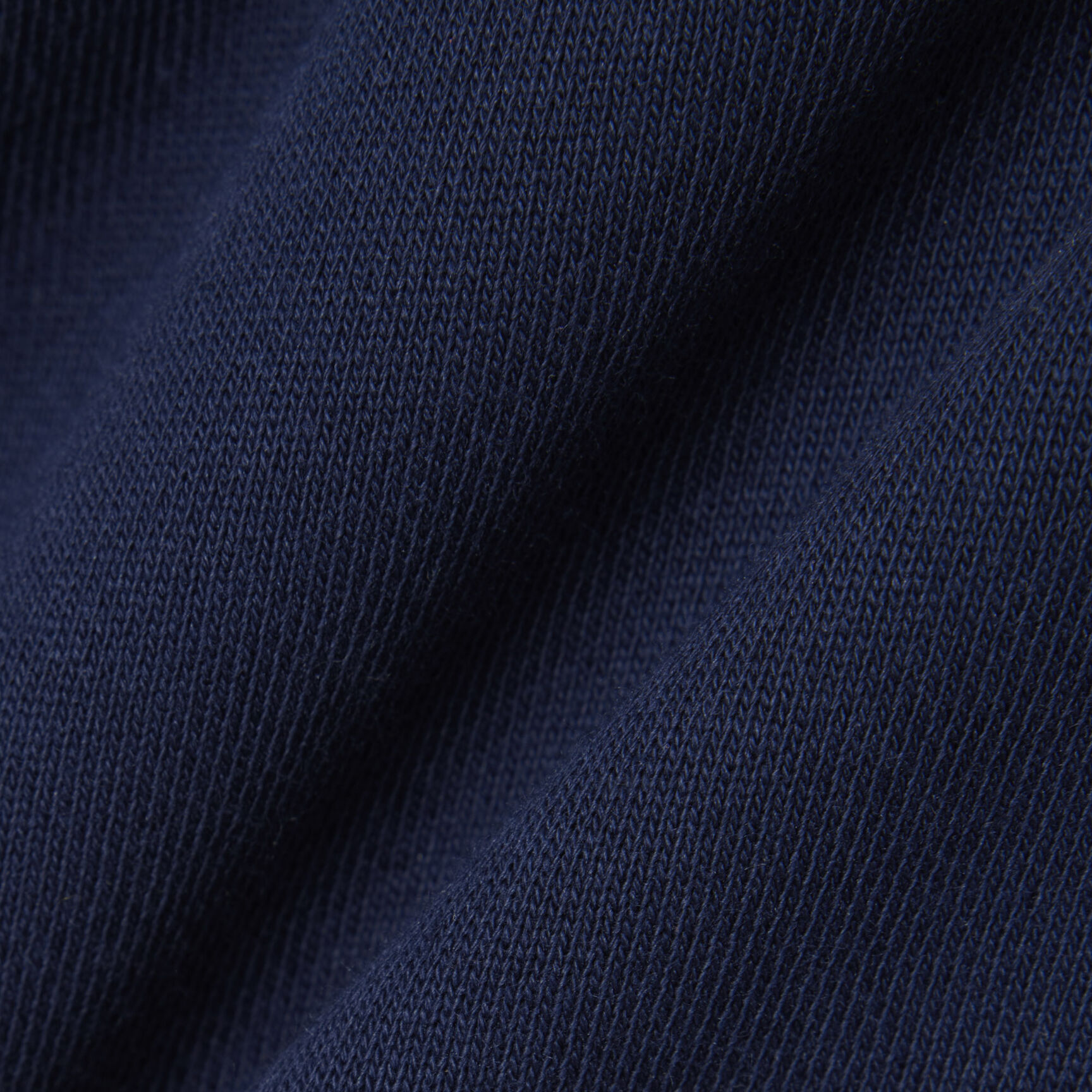 بنطال رياضي بشعار الماركة