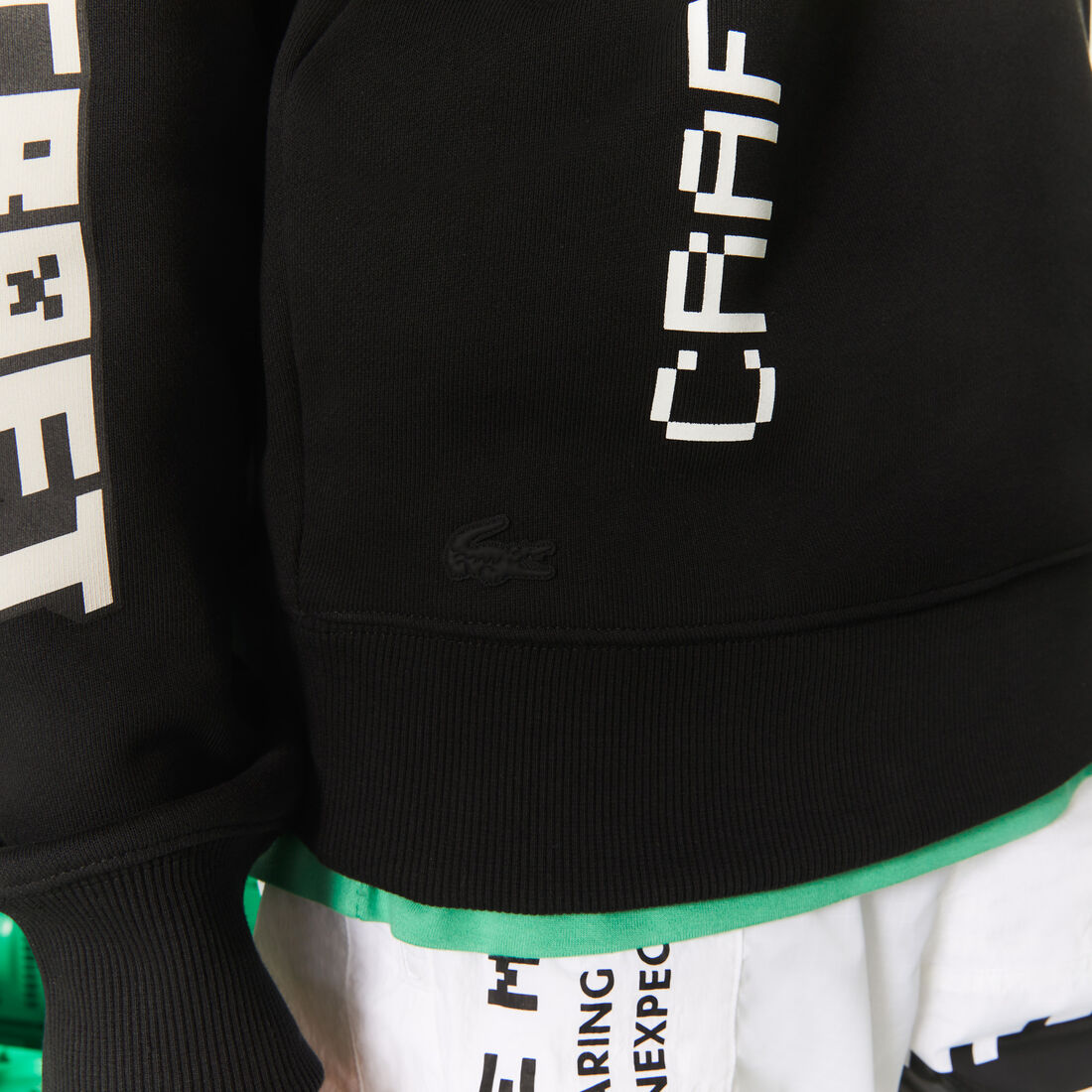 هودي صوف بقصة فضفاضة للرجال مجموعة Lacoste L!VE x Minecraft هودي صوف بقصة فضفاضة للرجال مجموعة Lacoste L!VE x Minecraft