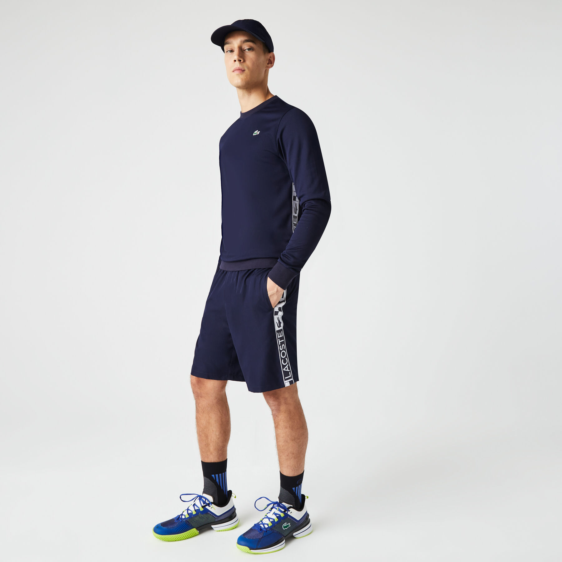 شورت تنس تفتا للرجال مجموعة Lacoste SPORT لاكوست شورت تنس تفتا للرجال مجموعة lacoste sport