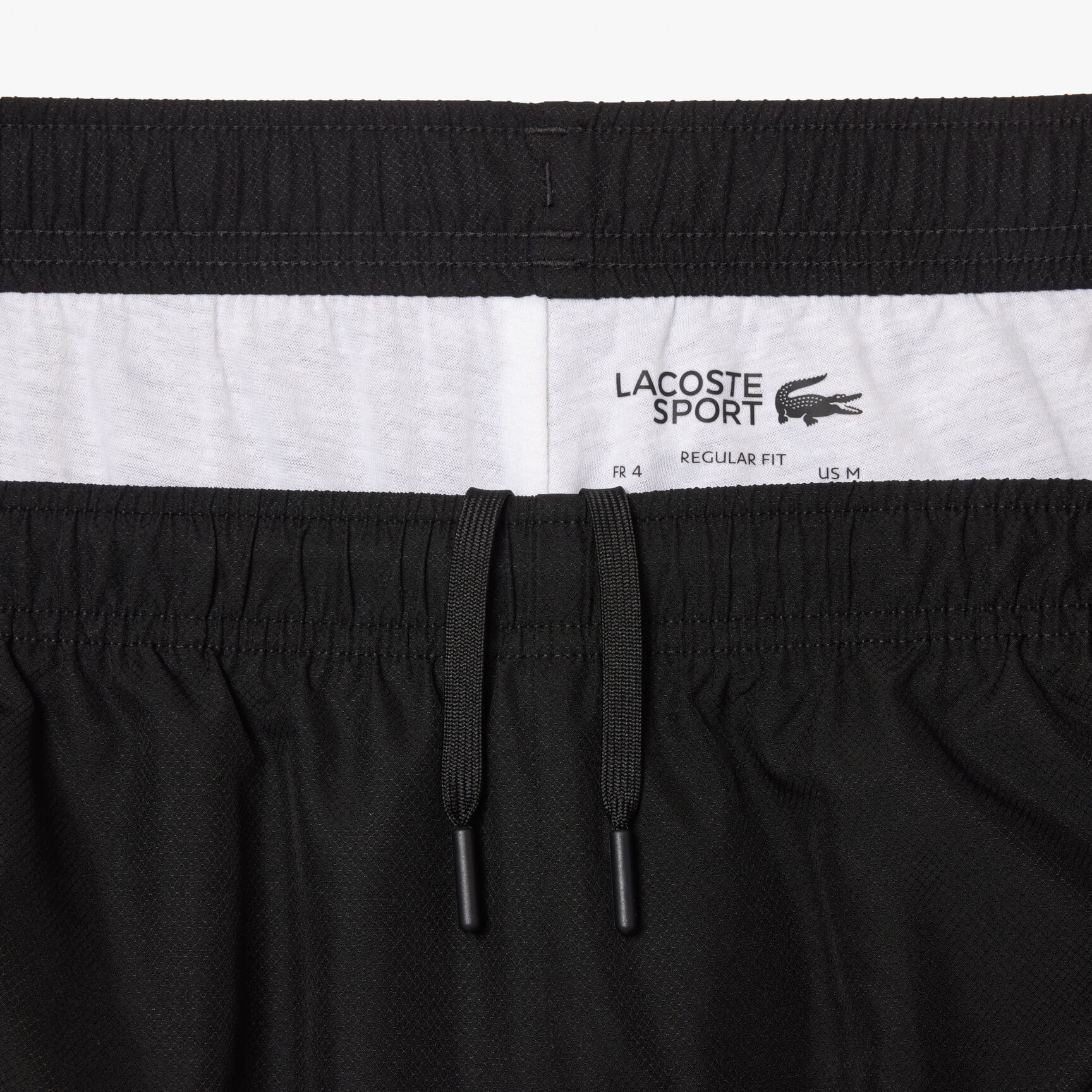 بدلة رياضية من قماش التافتا الماسي