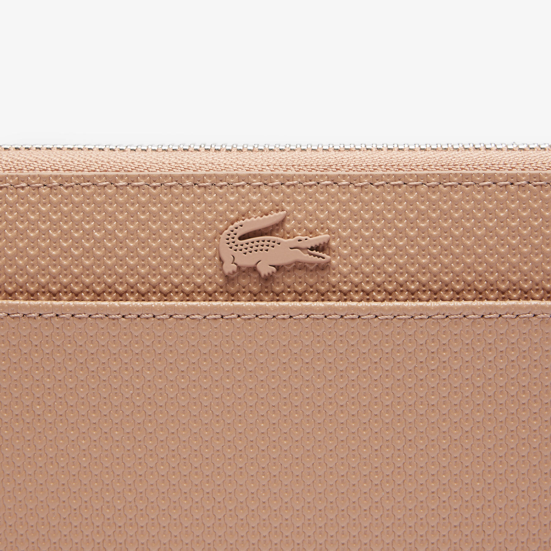 Unisex Chantaco Zipped Embossed Pique Leather Large Wallet lacoste unisex chantaco zipped embossed pique leather large wallet