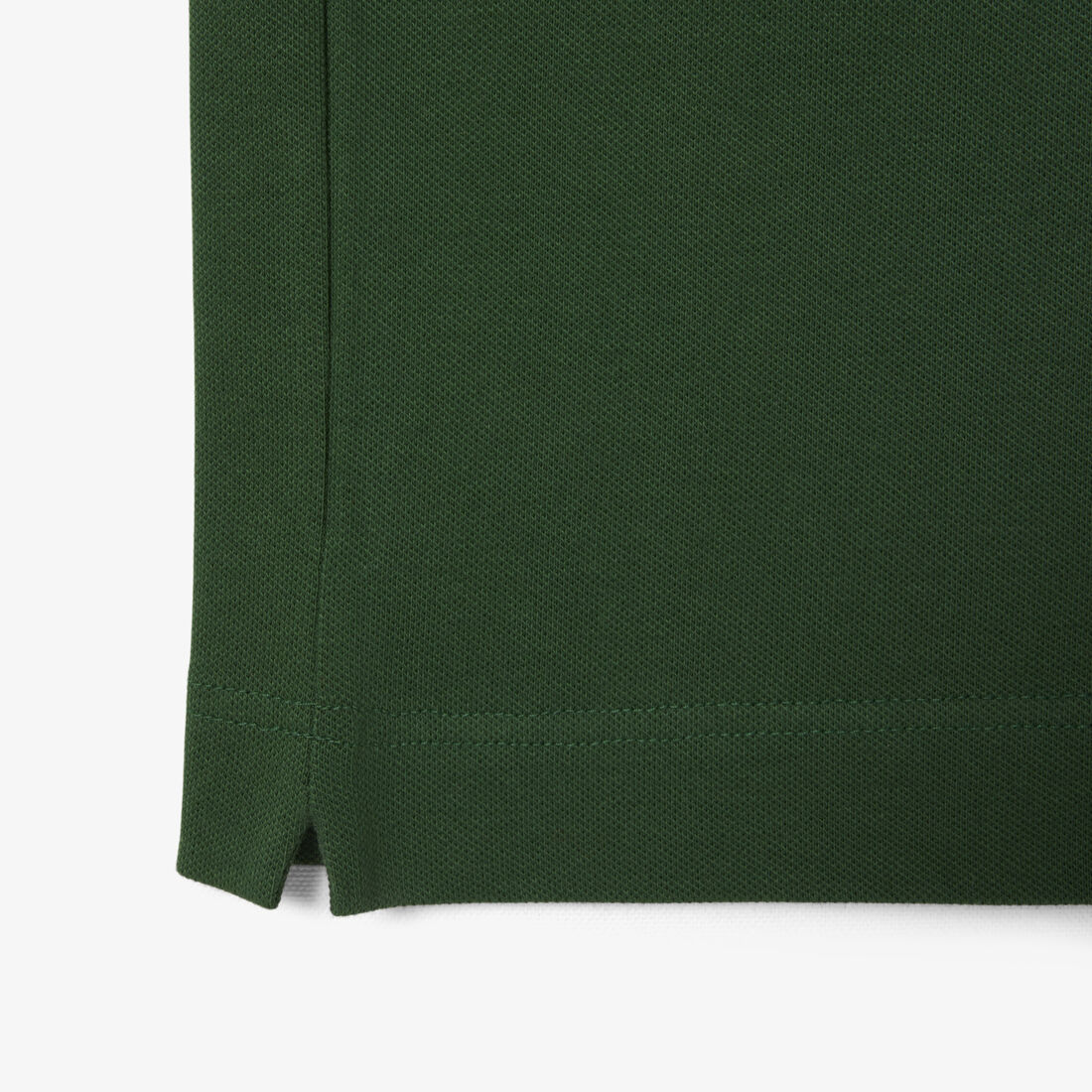 قميص بولو بيكيه باريسي بقصة عادية قميص بولو بيكيه باريسي بقصة عادية