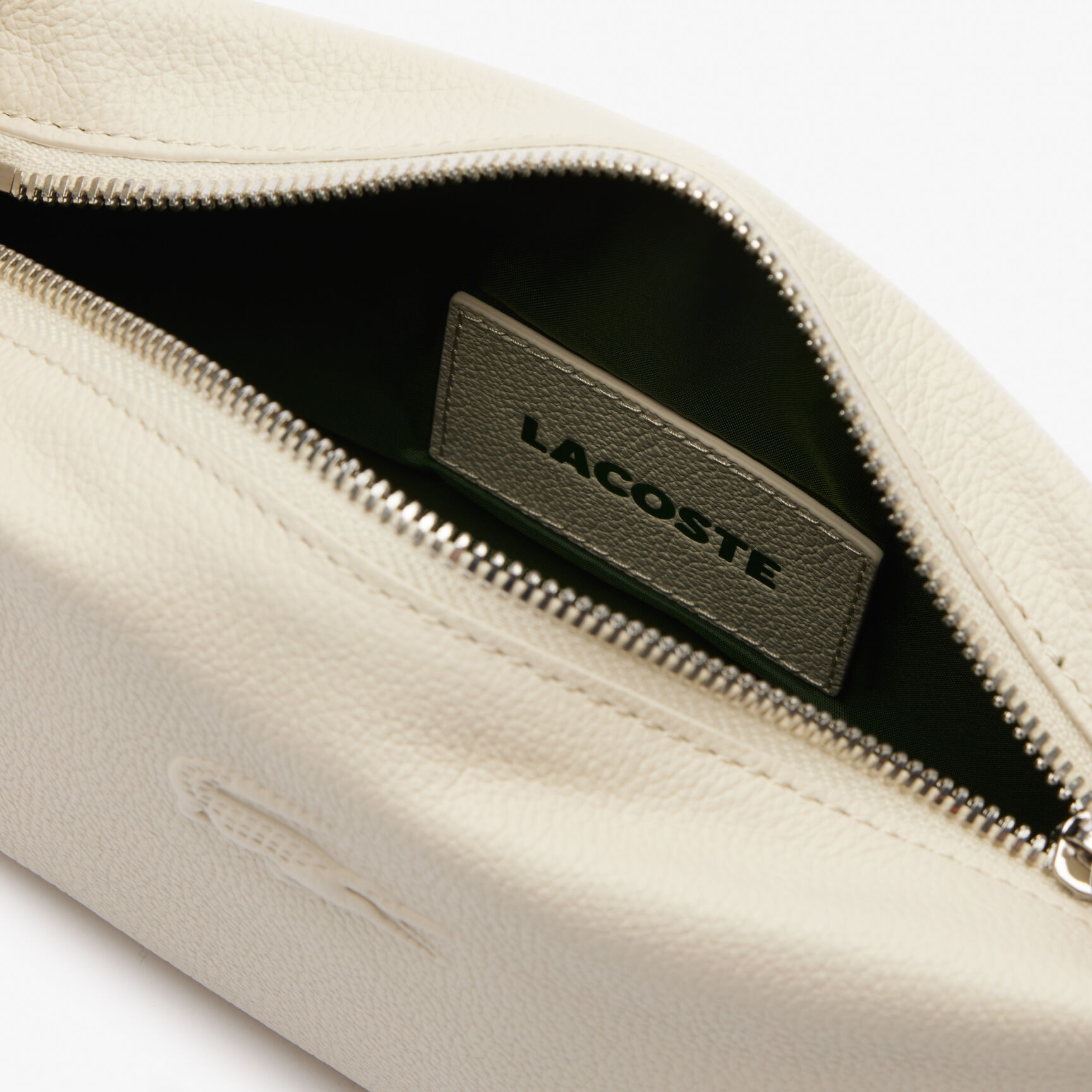 حقيبة سيتي كورت جرين صغيرة من الجلد المحبب حقيبة سيتي كورت جرين صغيرة من الجلد المحبب