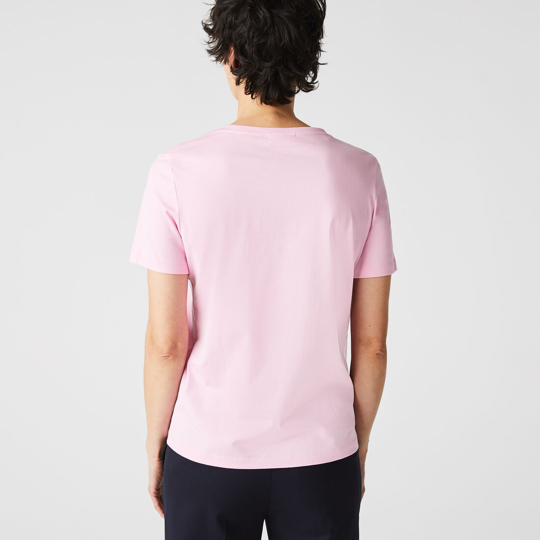 تي شيرت بقصّة عادية وطبعة مميزة لكلمة Lacoste تي شيرت بقصّة عادية وطبعة مميزة لكلمة Lacoste