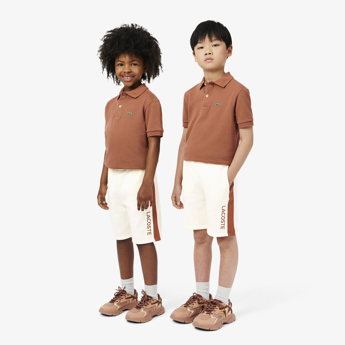 شورت من الصوف متعدد الألوان