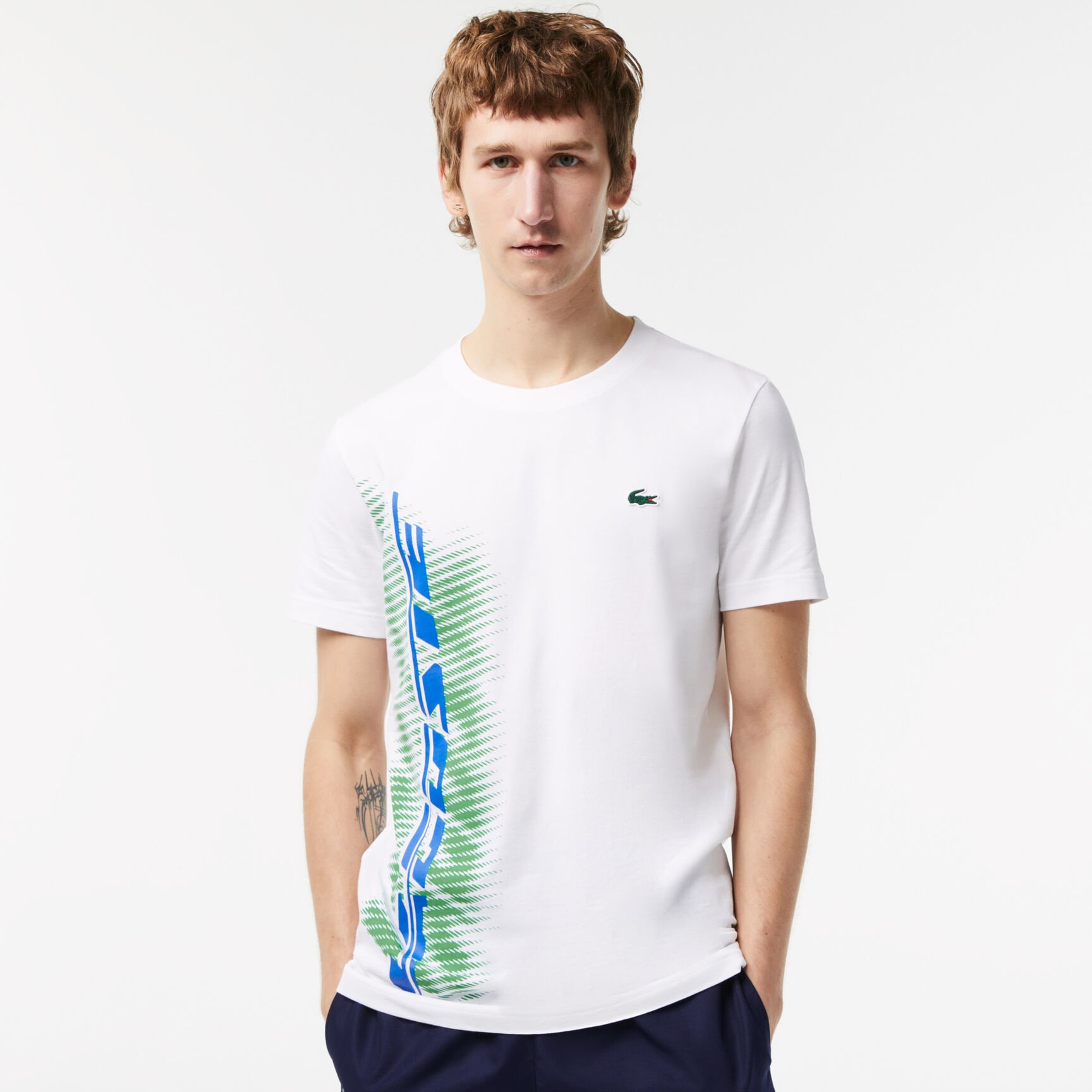 Men's Lacoste Sport Regular Fit T-shirt with Contrast Branding Men's Lacoste Sport Regular Fit T-shirt with Contrast Branding