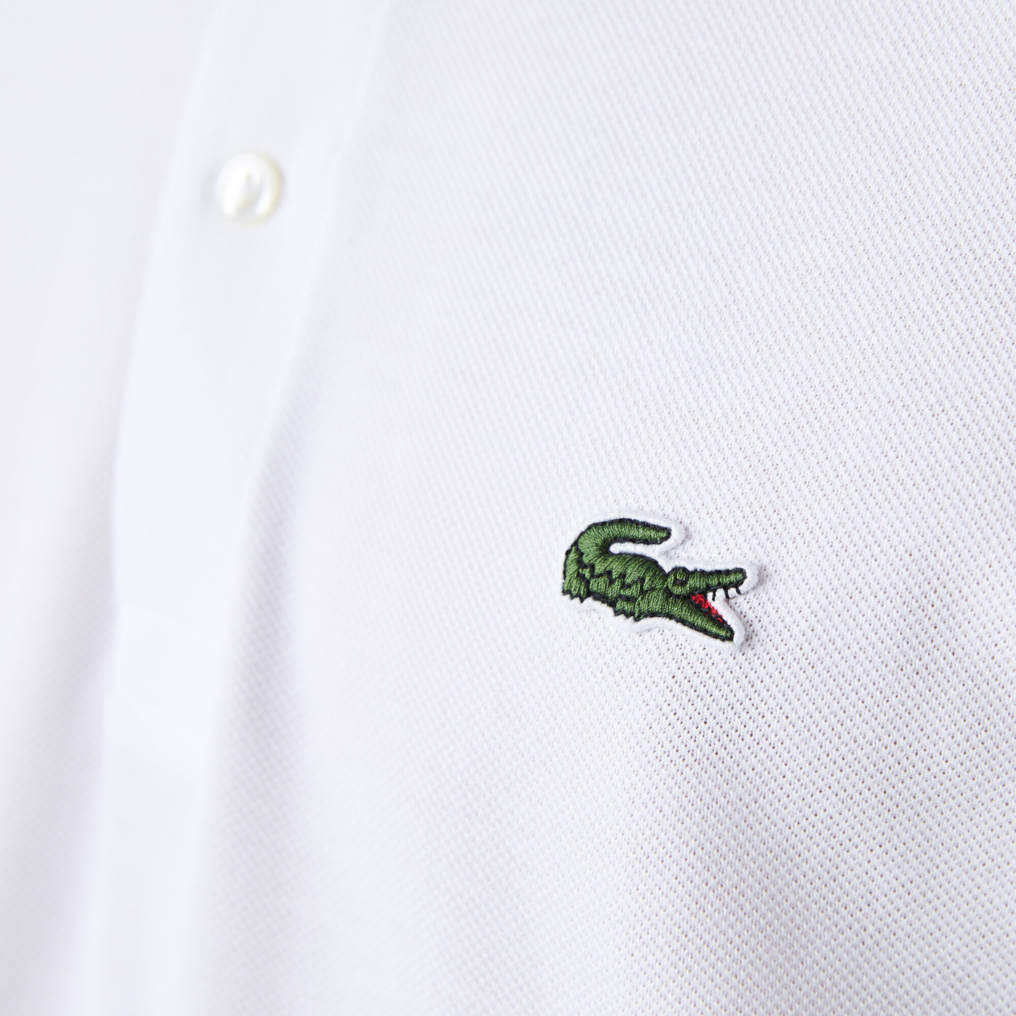 Men’s Lacoste Classic Fit Striped Accents Cotton Piqué Polo Shirt Men’s Lacoste Classic Fit Striped Accents Cotton Piqué Polo Shirt