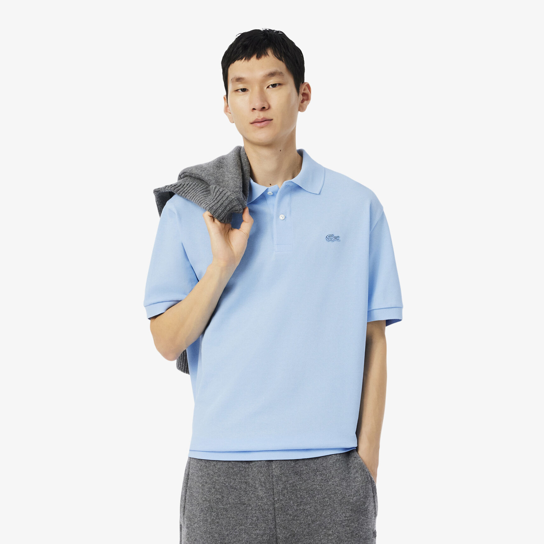 قميص بولو بيكيه ثقيل بقصّة فضفاضة قميص بولو بيكيه ثقيل بقصّة فضفاضة