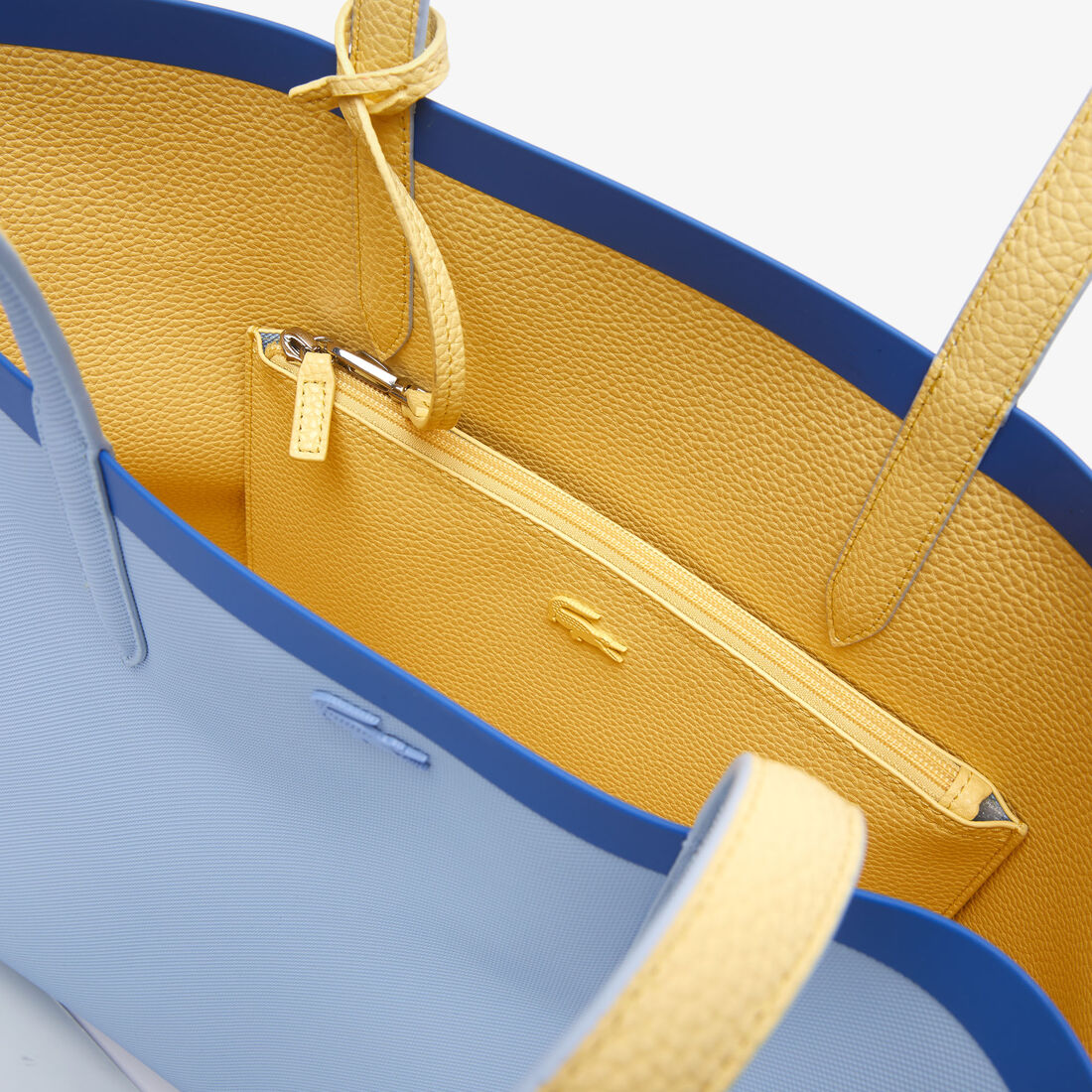 حقيبة توت من القماش المغلف بالبلاستيك يمكن استخدامها على الوجهين مع حزام بلون مختلف مجموعة Anna للنساء حقيبة توت من القماش المغلف بالبلاستيك يمكن استخدامها على الوجهين مع حزام بلون مختلف مجموعة Anna للنساء