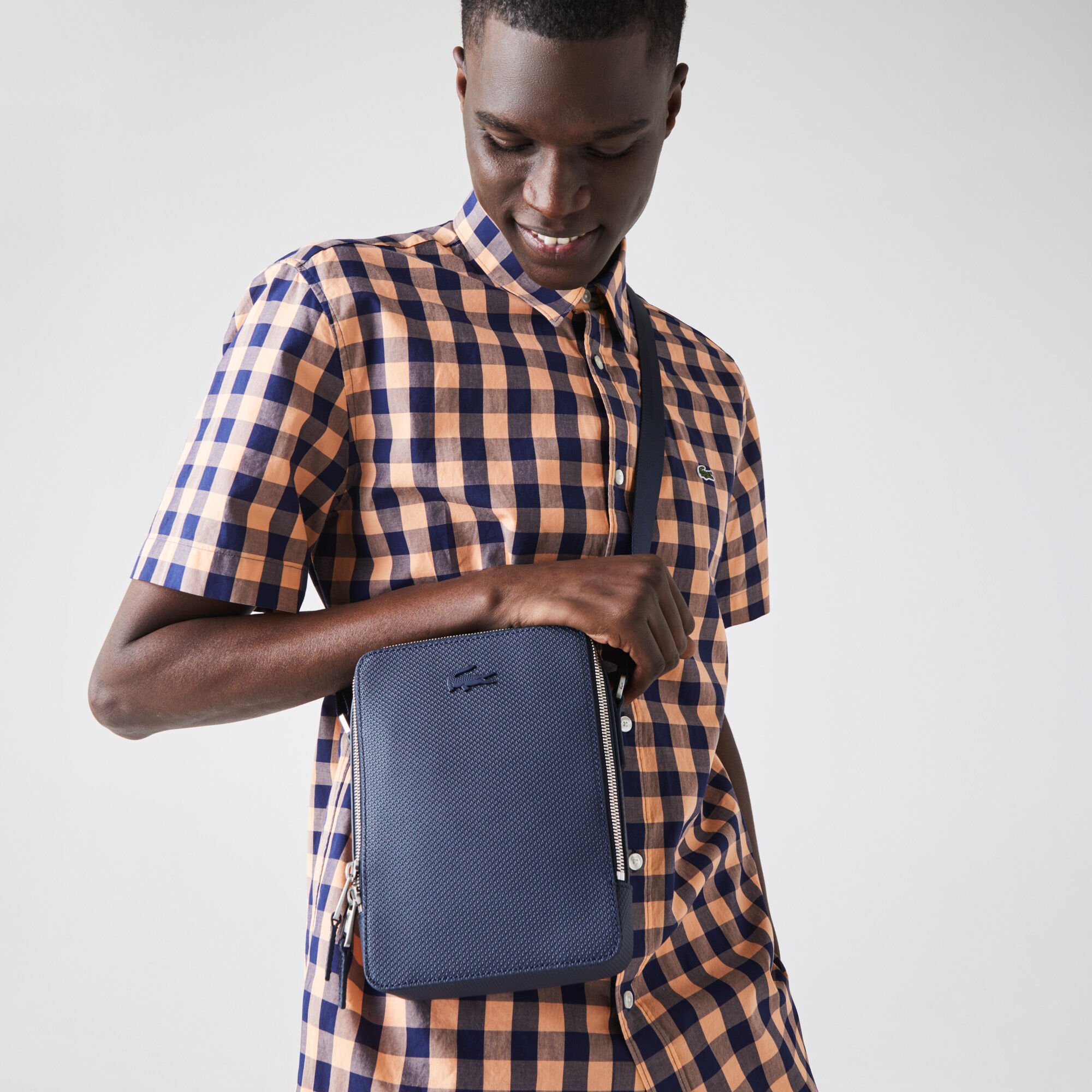Vertical camera bag lacoste best sale