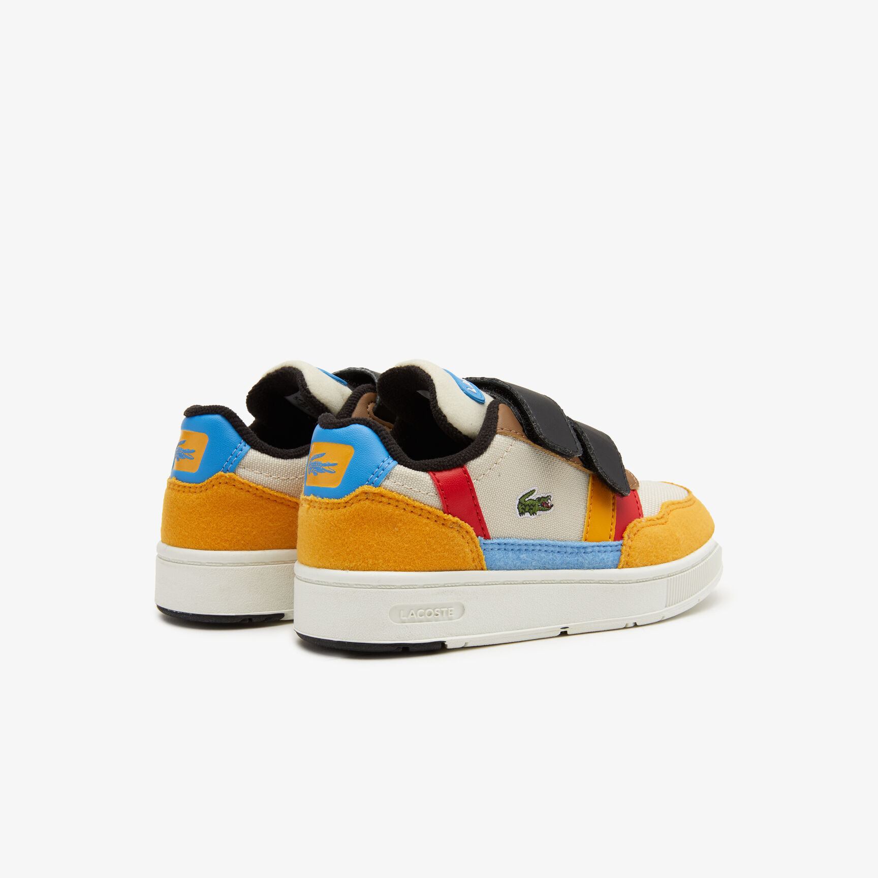 سنيكرز لاكوست تي كليب من خامات صناعية للرضع من تشكيلة موسم الشتاء سنيكرز لاكوست تي كليب من خامات صناعية للرضع من تشكيلة موسم الشتاء