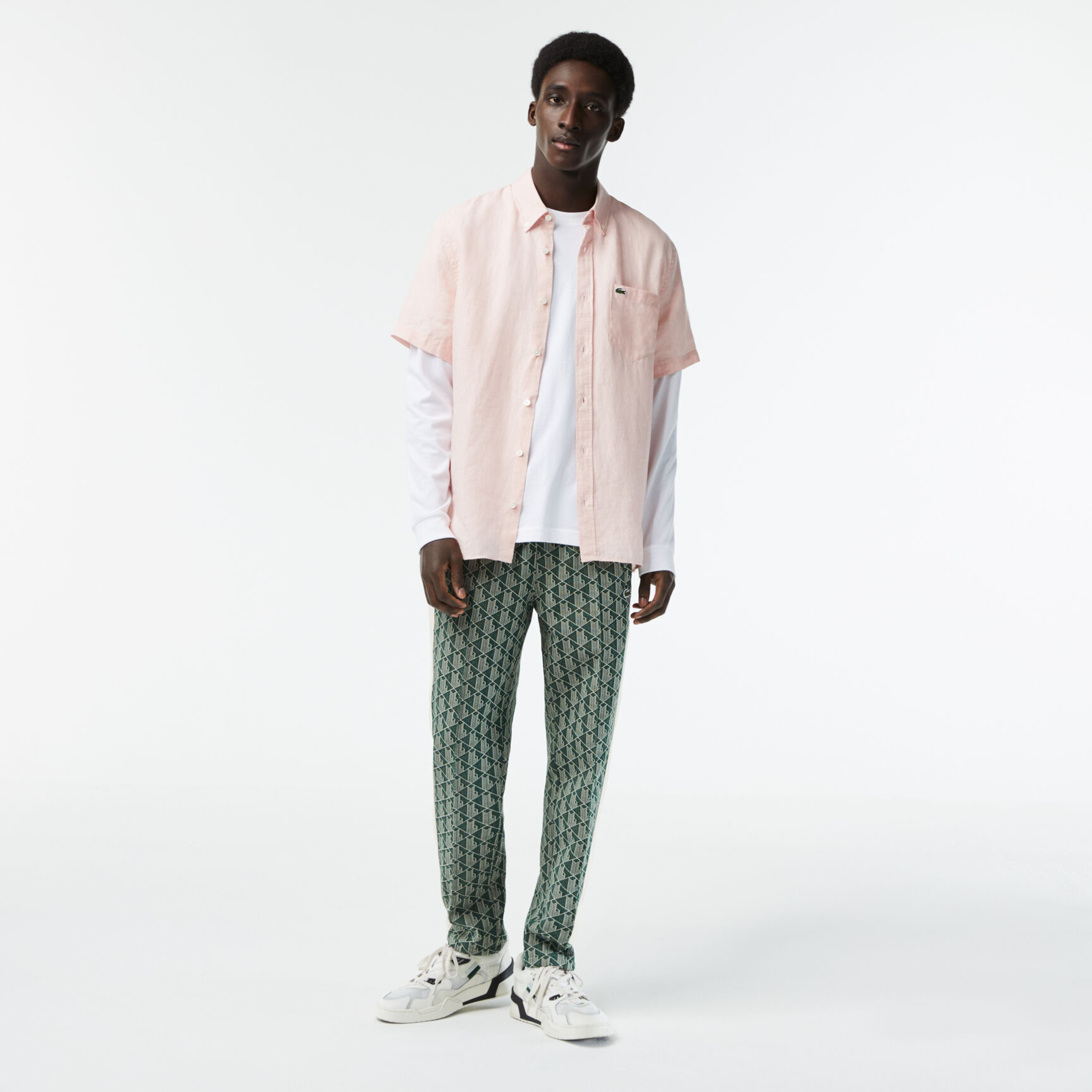 قميص كتان بأكمام قصيرة قميص كتان بأكمام قصيرة