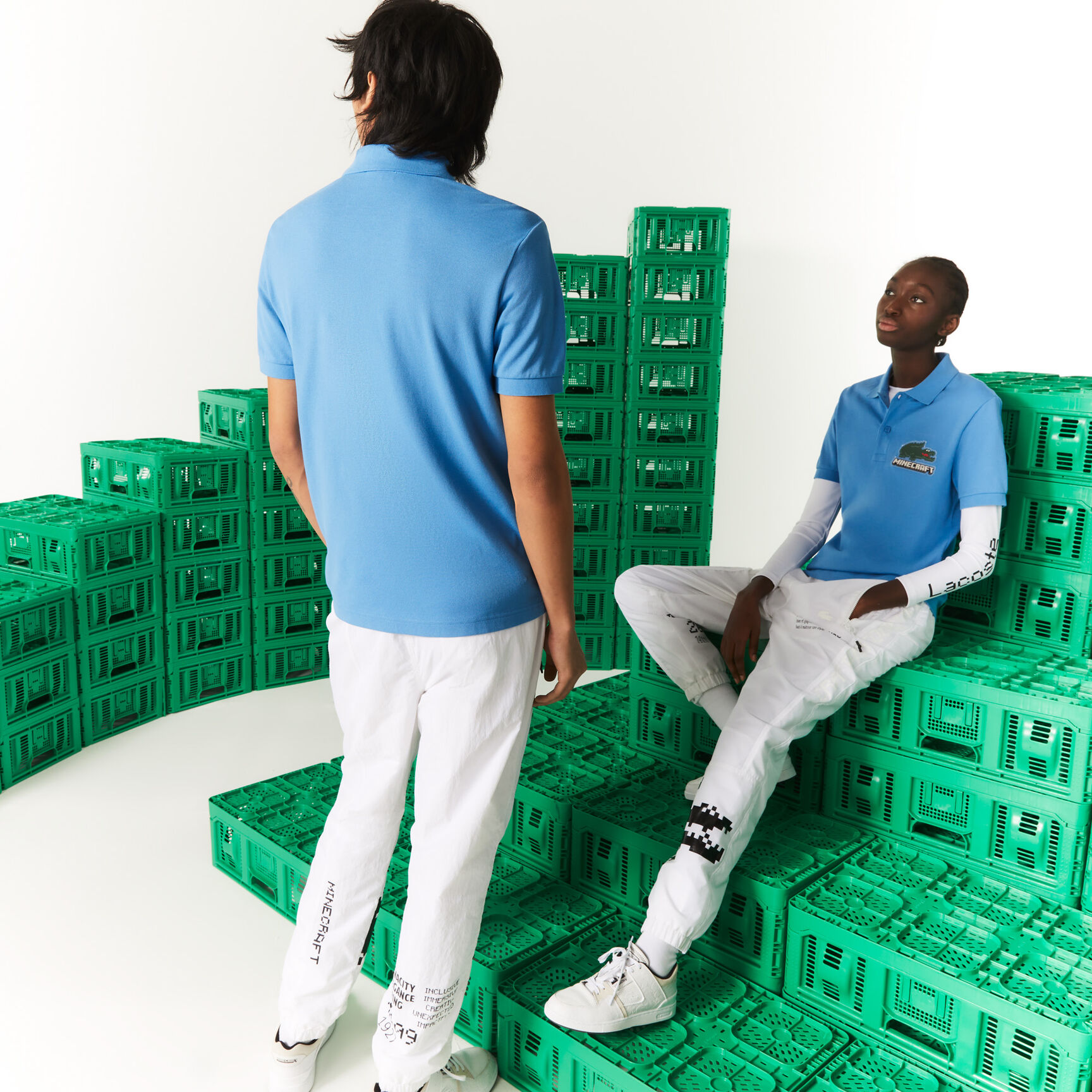 تيشيرت بولو قطن عضوي بقصة كلاسيكية للجنسين مجموعة Lacoste x Minecraft