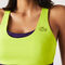 حمالة صدر مقسمة بألوان بوليستر معاد تدويره للنساء من مجموعة Lacoste SPORT لاكوست حمالة صدر مقسمة بألوان بوليستر معاد تدويره للنساء من مجموعة lacoste sport