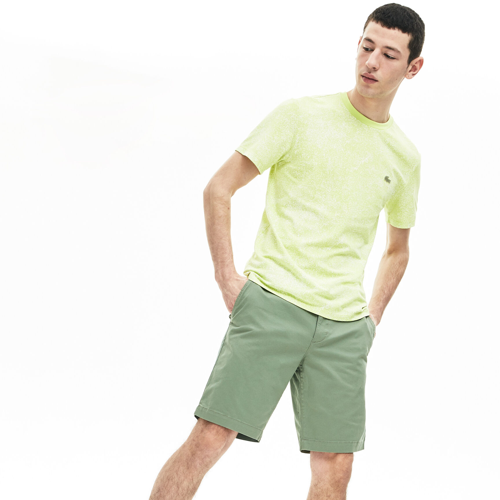 Men's Slim Fit Stretch Gabardine Bermuda Shorts Men's Slim Fit Stretch Gabardine Bermuda Shorts