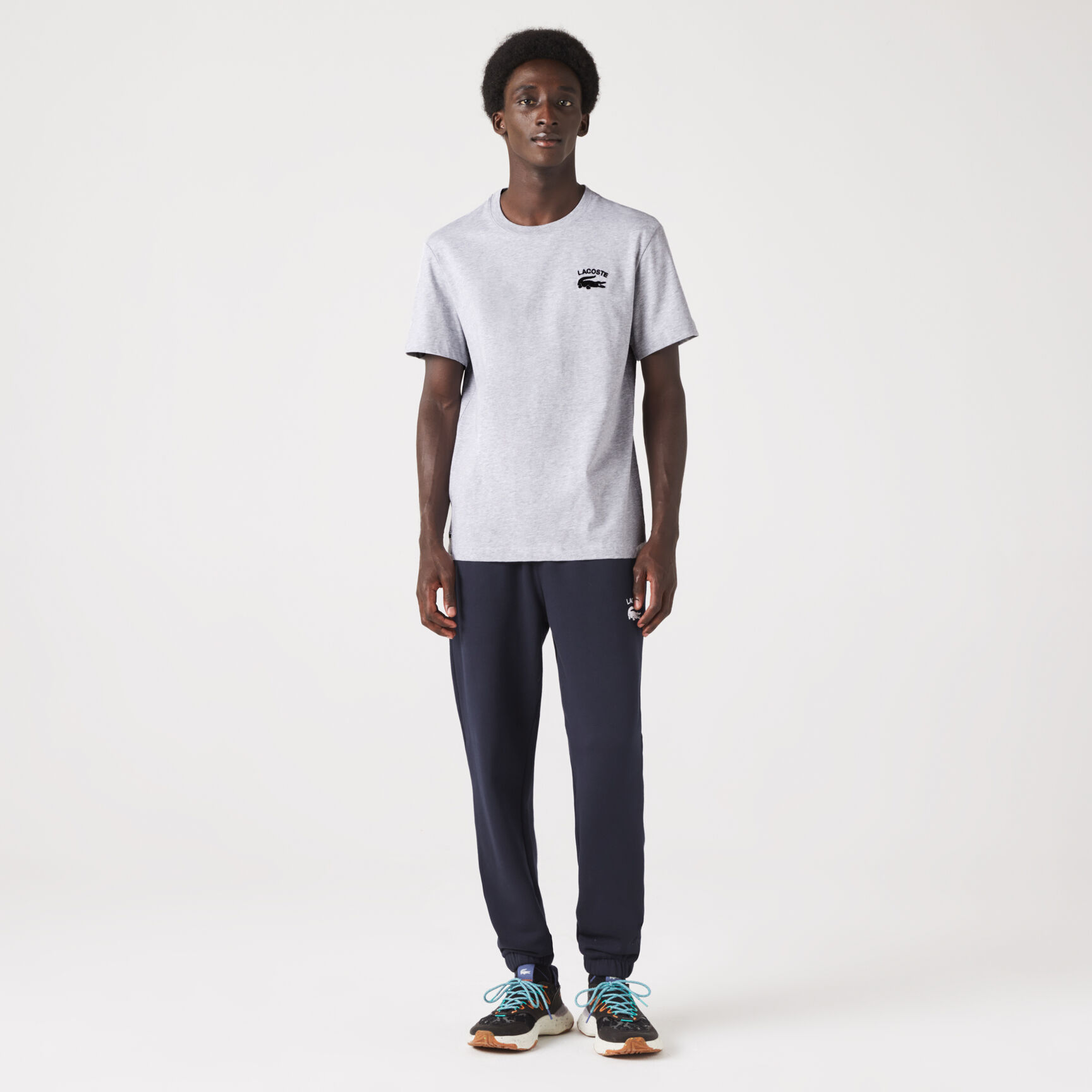 تيشيرت لاكوست قطن جيرسيه بقصة عادية للرجال تيشيرت لاكوست قطن جيرسيه بقصة عادية للرجال