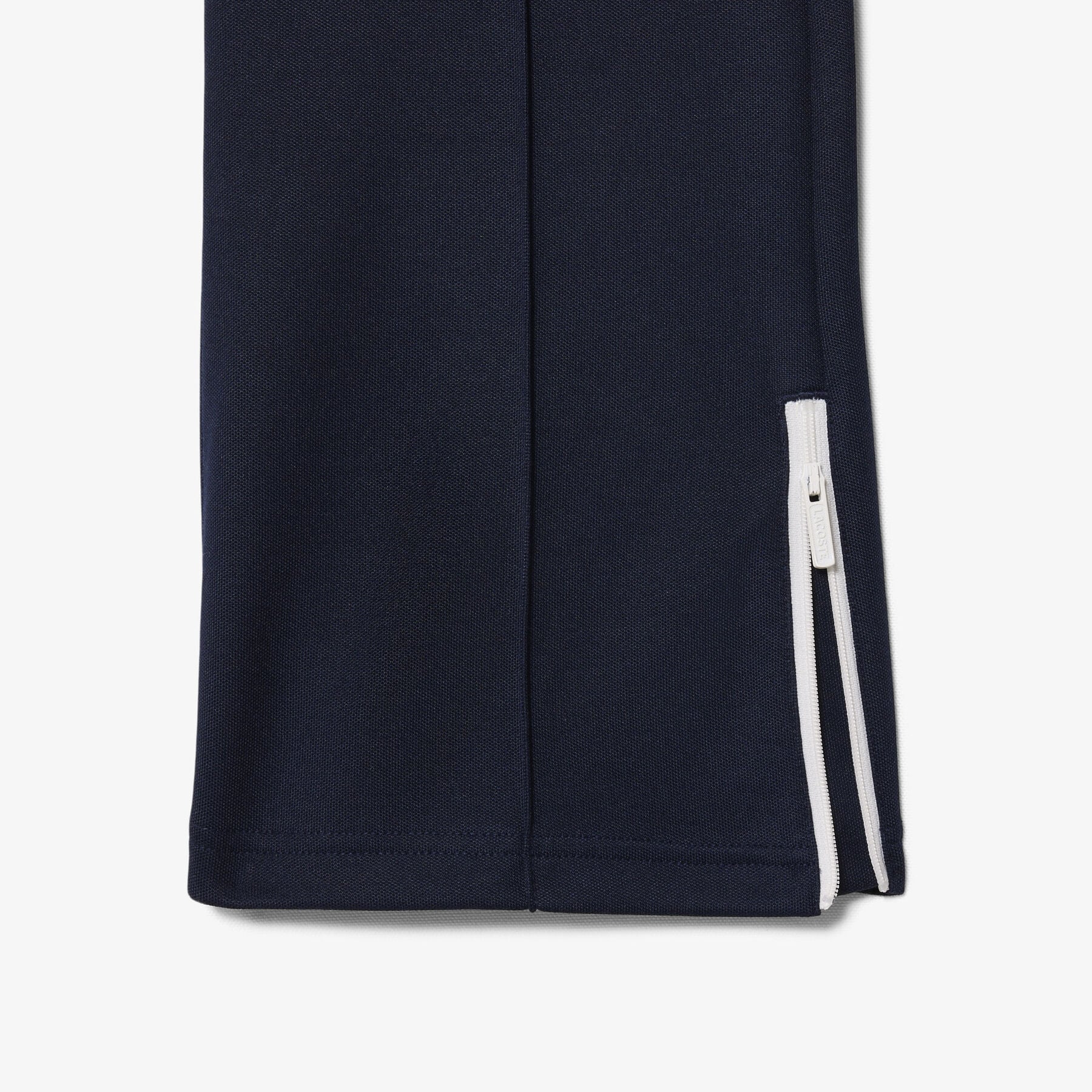 بنطال رياضي واسع الساقين بكسرات بنطال رياضي واسع الساقين بكسرات